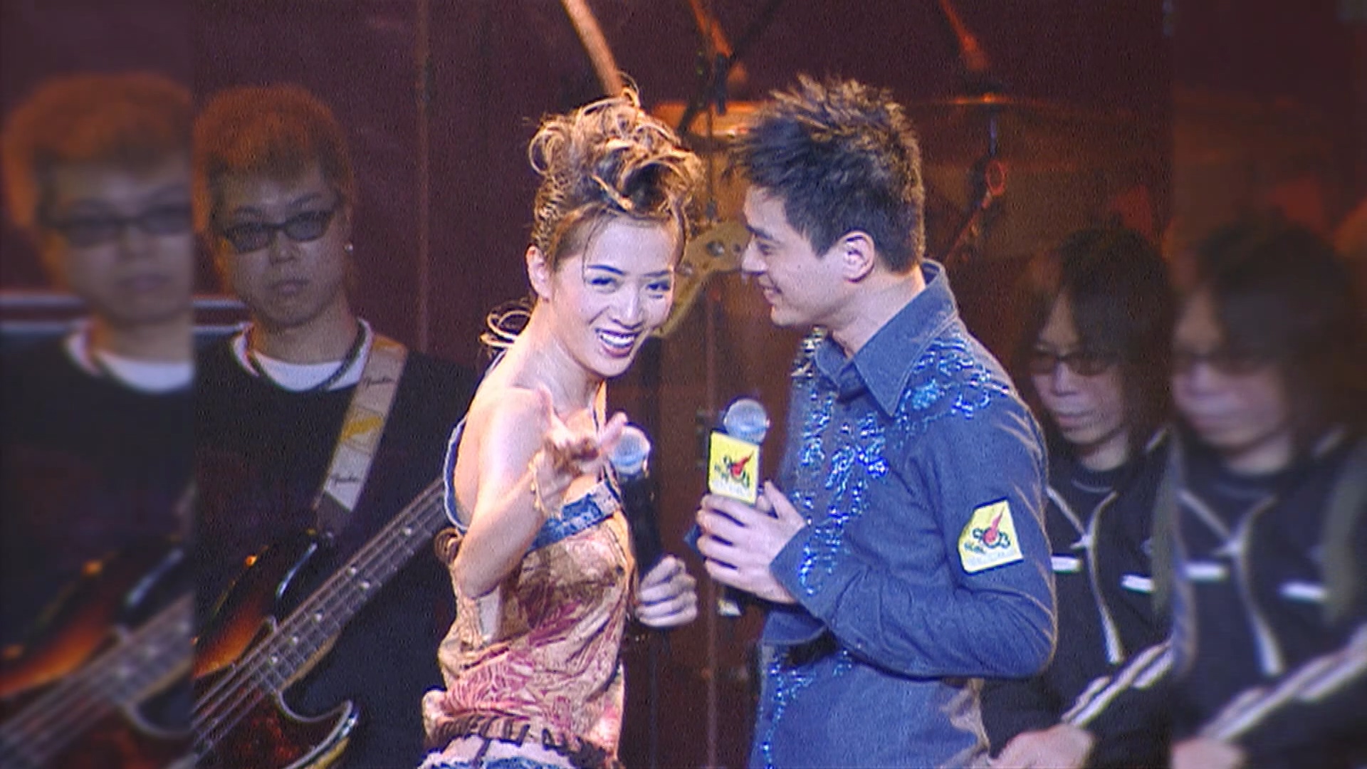 梅艳芳 MUI MUSIC SHOW 演唱会/梅艳芳入行20周年拉阔演唱会[DIY简繁中字].Anita.Mui.MUI.MUSIC.SHOW.2001.Blu-ray.1080i.AVC.DTS-HD.MA.5.1-DiY@CHDBits 20.44GB-6.jpg