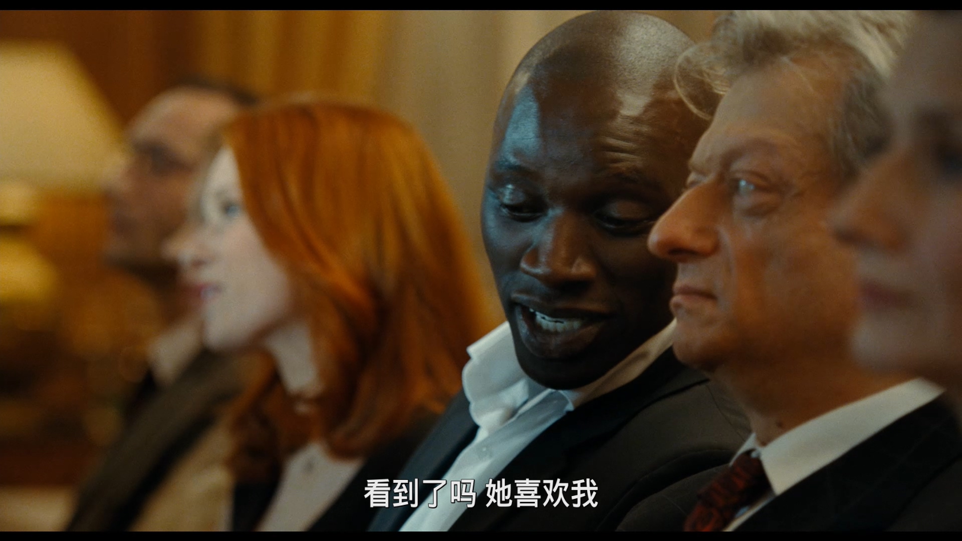 触不可及/闪亮人生(港)/逆转人生(台)/无法触碰/最佳拍档/不可触碰/不可触摸 [DIY 央视国配/简繁国配字幕].Intouchables.2011.1080p.NLD.Blu-ray.AVC.DTS-HD.MA.5.1-TAG 36.09GB-6.jpg