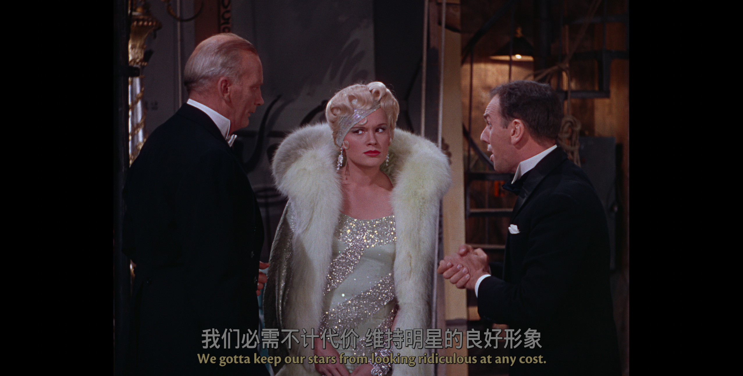 雨中曲/万花嬉春(港/台)/雨中情/百花嬉春 [国语音轨/DIY简繁英双语字幕].Singin'in.the.Rain.1952.2160p.UHD.Blu-ray.HEVC.DTS-HD.MA.5.1-TAG 59.50GB-3.png