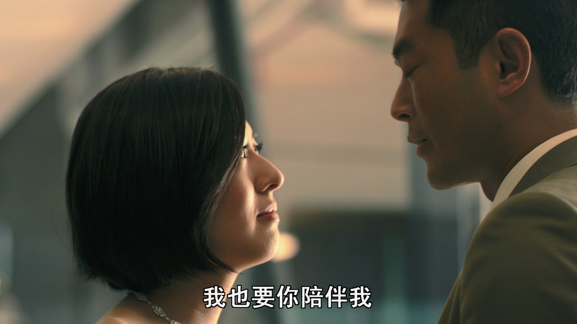 逃出生天 [港版原盘 国粤双语 中英文字幕].Out.of.Inferno.2013.2D.Blu-ray.1080p.AVC.DTS-HD.MA.5.1-TAG 22.52GB-3.jpg