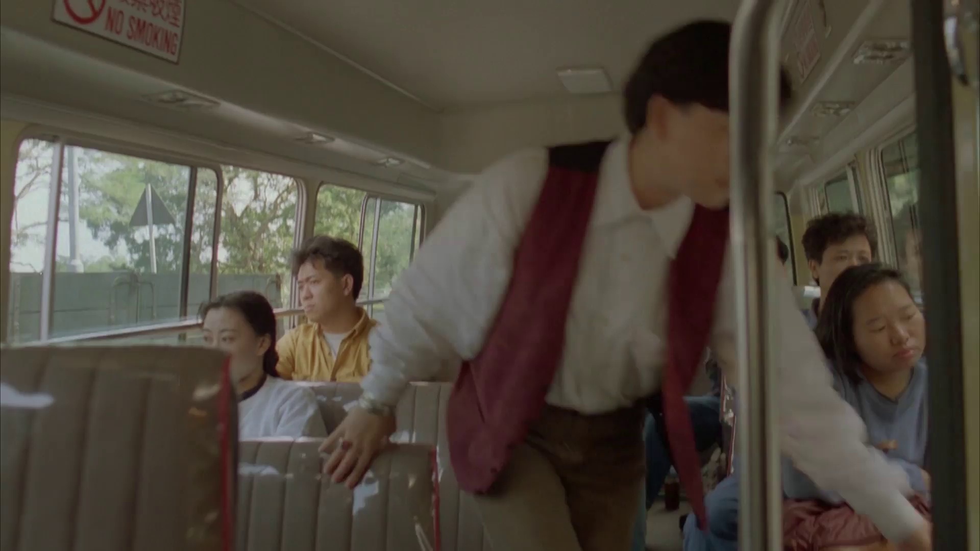 妖怪都市 [国语配音/中文字幕].Wizard's.Curse.1992.WEB-DL.1080p.H264.AAC-TAG 2.01GB-5.jpeg