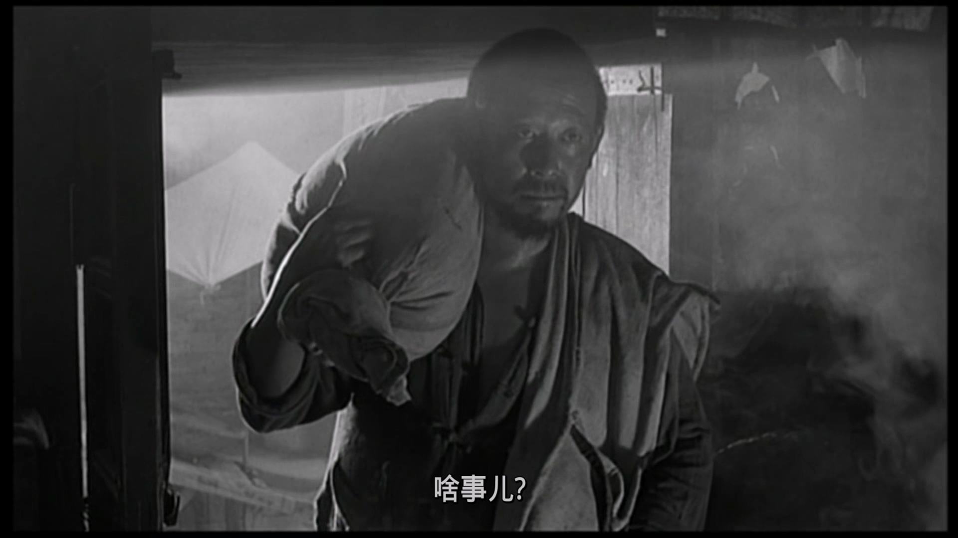 鬼子来了 [DIY国语 简繁英字幕].Devils.on.the.Doorstep.2000.1080p.BluRay.AVC.DTS-HD.MA.5.1-TAG 17.97GB-4.jpg
