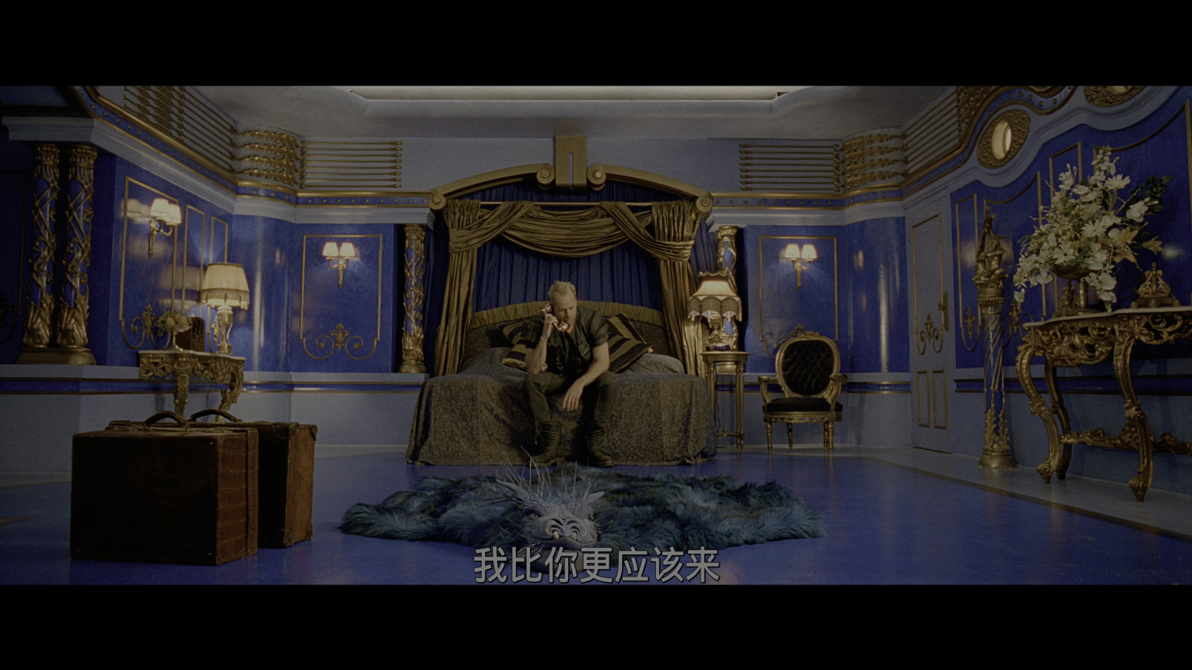 第五元素/Le Cinquième Élément/The 5th Element [4K UHD DIY国语+官译简繁+双语字幕].The.Fifth.Element.1997.2160p.HKG.UHD.Blu-ray.DoVi.HDR10.HEVC.TrueHD.7.1-TAG 81.06GB-3.jpg