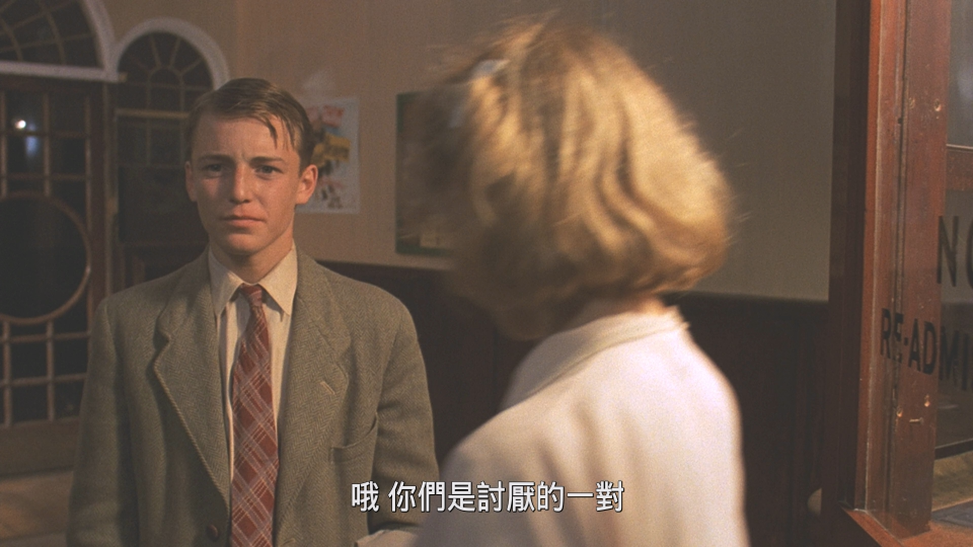 愿在你身边/不羁的少女/希望你在这儿/盼你在此 [DIY简繁字幕].Wish.You.Were.Here.1987.1080p.GBR.Blu-ray.AVC.LPCM.2.0-TAG 29.09GB-4.png