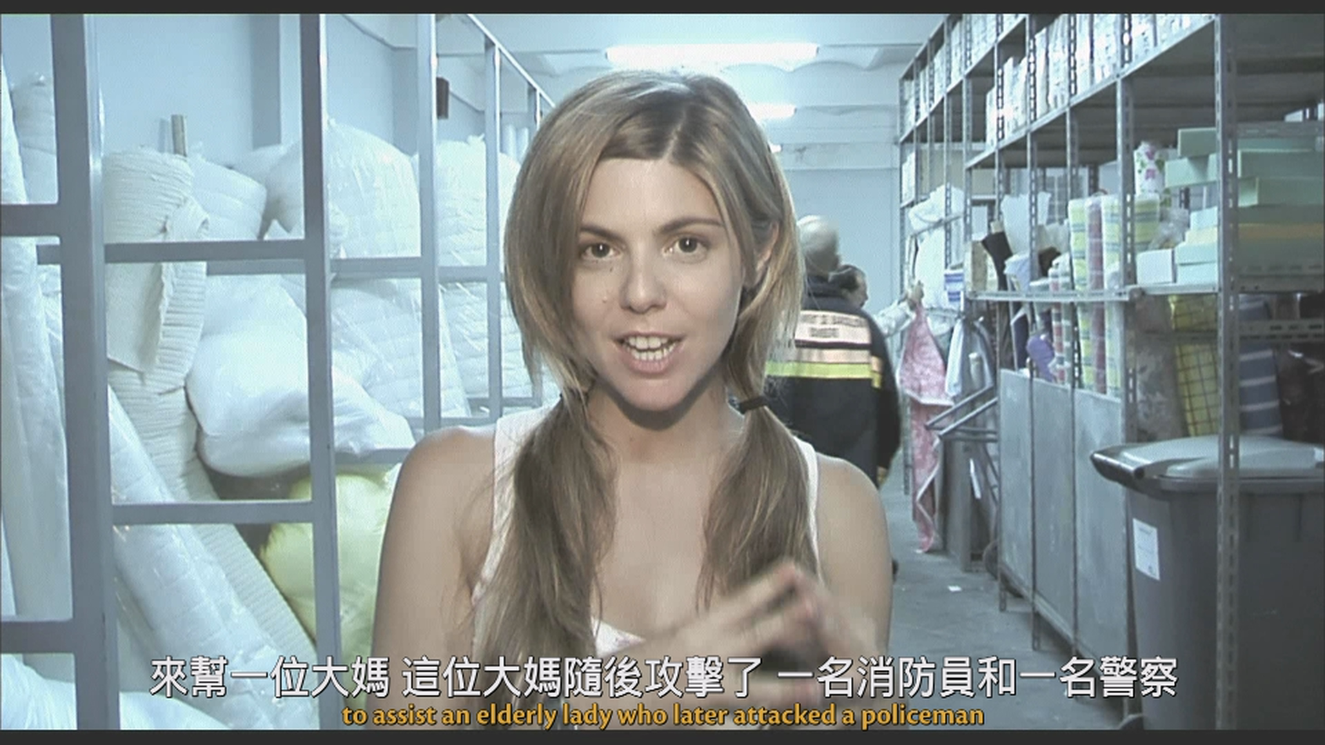 死亡录像/80分钟死亡直播(港)/录到鬼(台) [DIY简繁英双语字幕].[Rec].2007.1080p.Blu-ray.VC-1.DTS.5.1-TAG 26.98GB-6.png