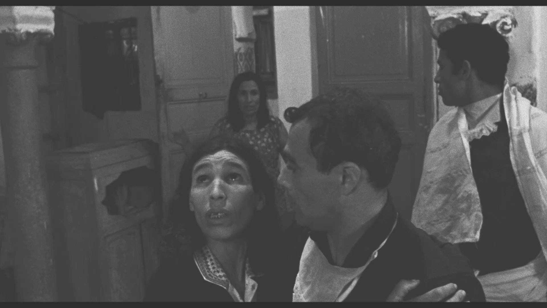 阿尔及尔之战/阿尔及利亚的战争 [DIY简英字幕].La.battaglia.di.Algeri.AKA.The.Battle.of.Algiers.1966.1080p.ITA.Blu-ray.AVC.DTS-HD.MA.2.0-TAG 34.27GB-4.png
