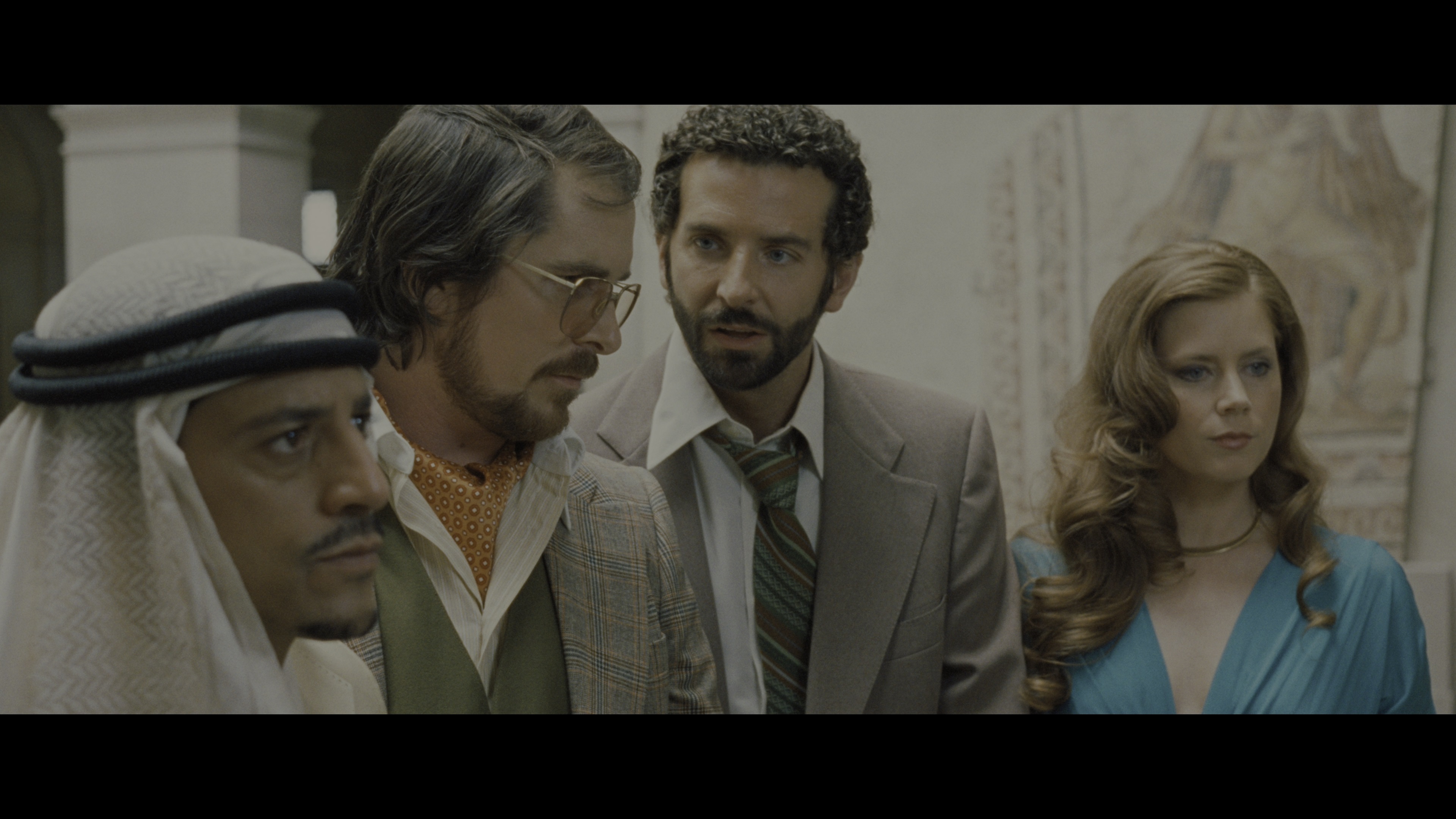 美国骗局 / 骗海豪情(港) / 瞒天大布局(台).American.Hustle.2013.4K.HDR.DV.2160p.BDRemux Ita Eng x265-NAHOM 70.06GB-6.jpg