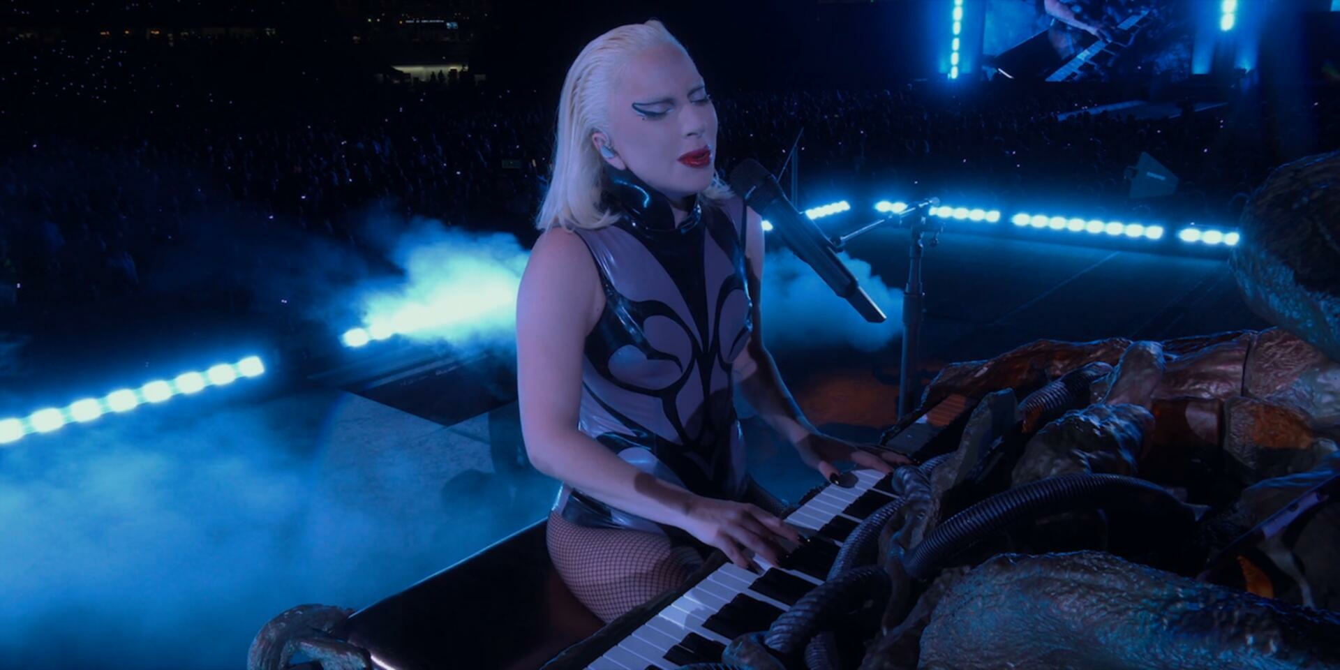 Lady Gaga：神彩巡回演唱会.Gaga.Chromatica.Ball.2024.1080p.WEB.H264-HarleyQuinn 6.54GB-3.jpg