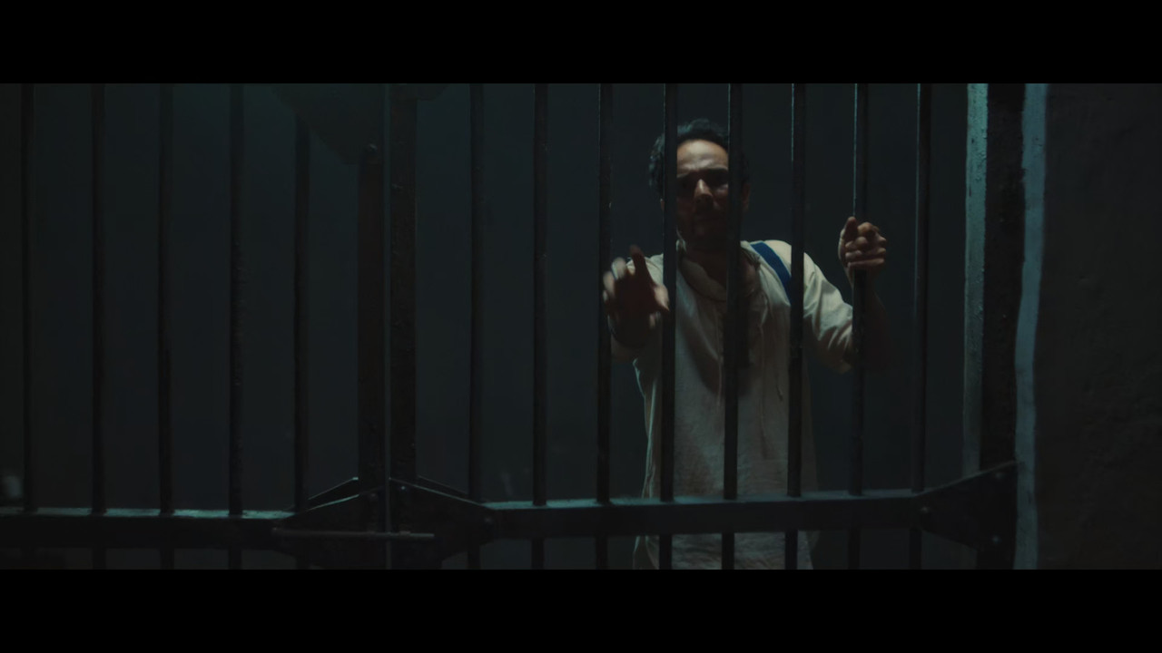 斯瓦坦特里亚·维尔·萨瓦尔卡.Swatantrya.Veer.Savarkar.2024.2160p.ZEE5.WEB-DL.DUAL.DDP5.1.Atmos.H.265-Archie 3.47GB-5.jpg