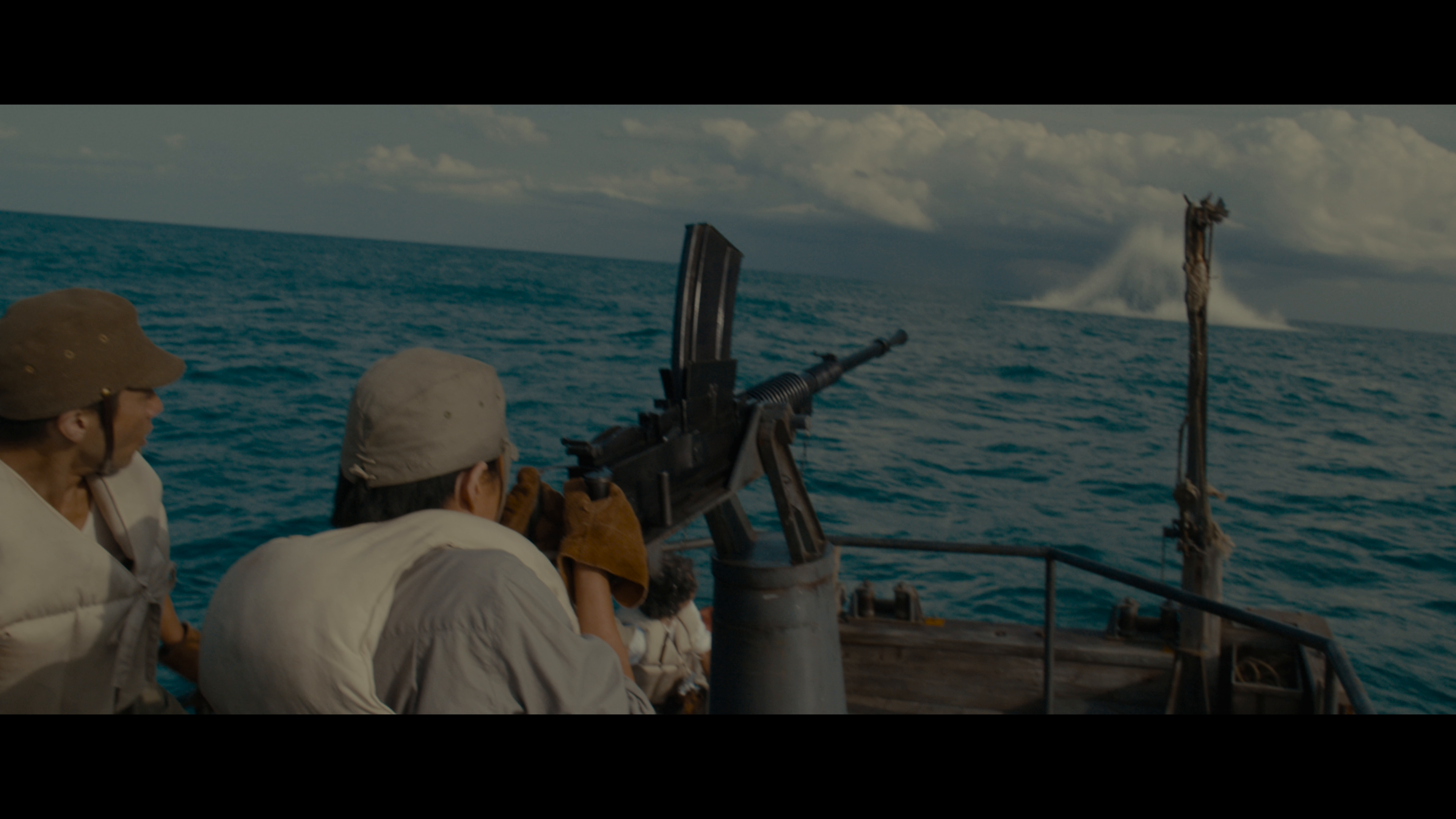 哥斯拉-1.0 / 超大作怪獣映画 / 哥斯拉：负一 [中字].Godzilla.Minus.One.2023.UHD.BluRay.2160p.TrueHD.Atmos.7.1.DV.HEVC.REMUX-FraMeSToR 66.07GB-5.png