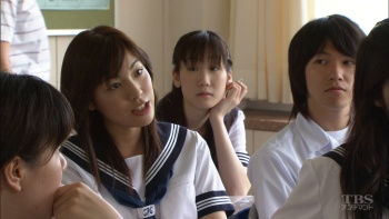 在世界的中心呼唤爱 [全11集].Sekai.no.Chushin.De.Ai.o.Sakebu.2004.Amazon.WEB-DL.1080p.H264.DDP-TAG 45.33GB-6.png