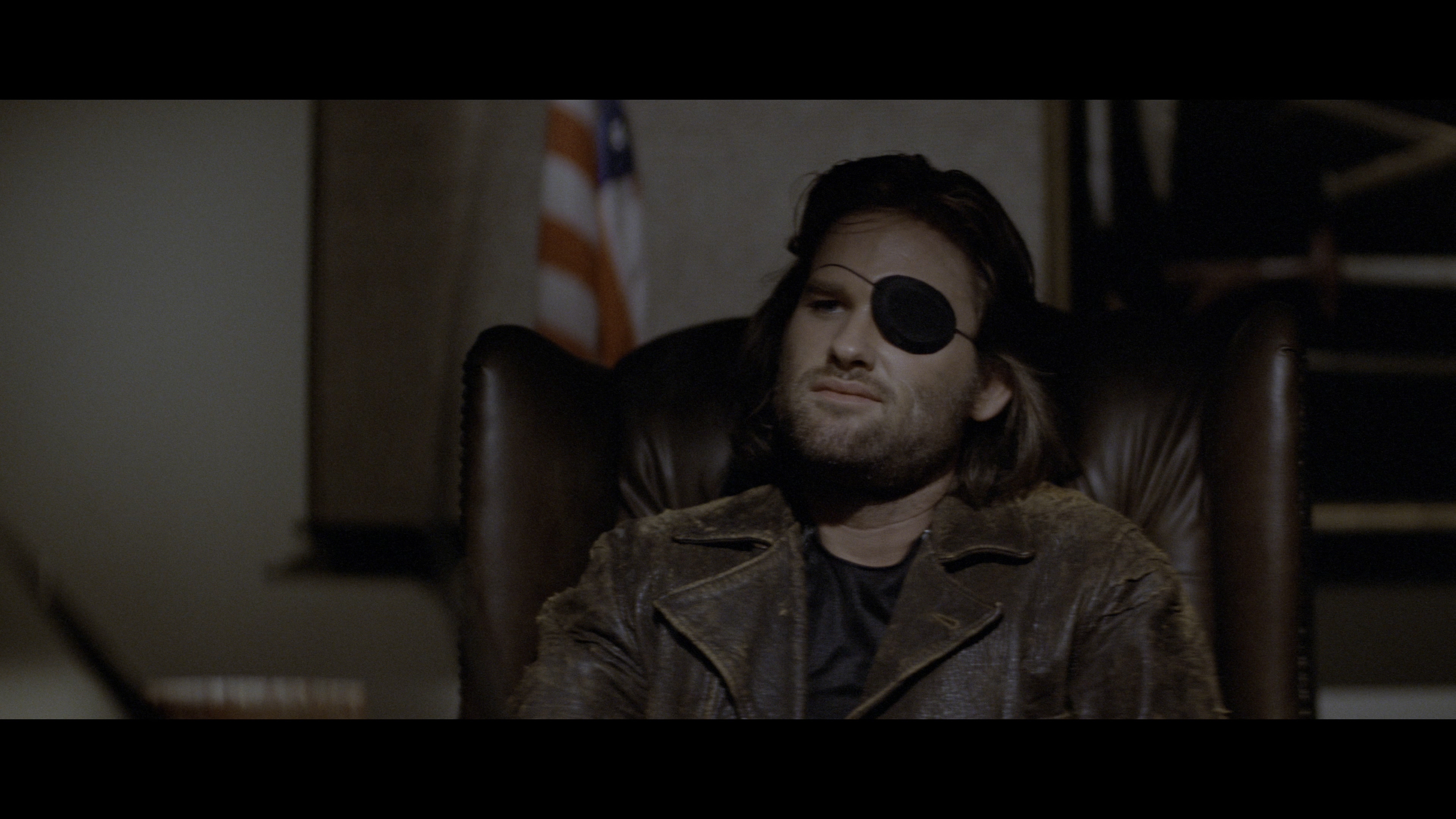 纽约大逃亡 / 逃出纽约.Escape.From.New.York.1981.REPACK.4K.HDR.DV.2160p.BDRemux Ita Eng x265-NAHOM 44.71GB-4.jpg
