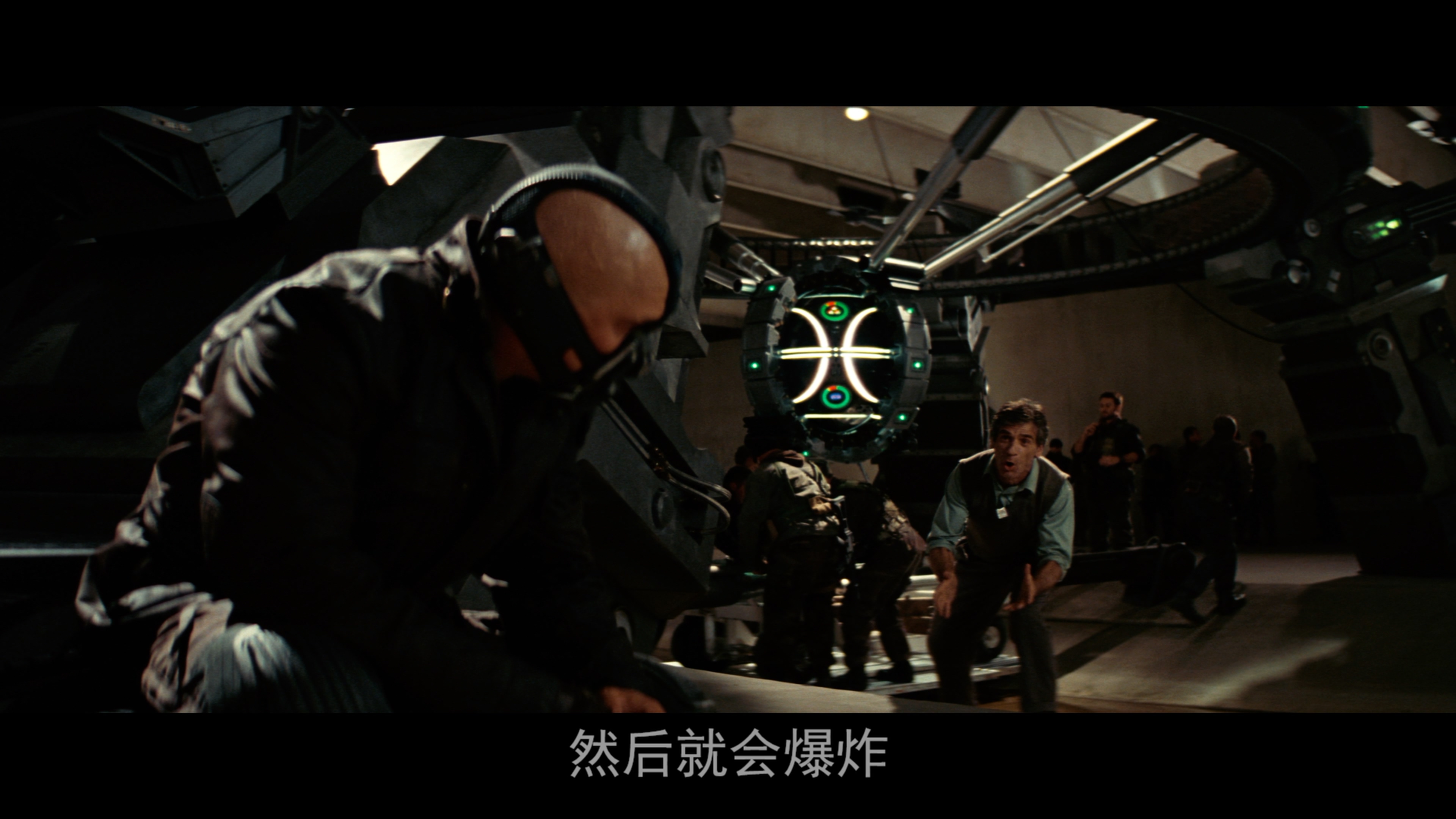 蝙蝠侠：黑暗骑士崛起/暗夜骑士崛起/蝙蝠侠：夜神起义(港)/蝙蝠侠前传3：黑暗骑士崛起 [DIY国配简繁+简英繁英双语字幕 原生国配].The.Dark.Knight.Rises.2012.2160p.UHD.Blu-ray.HEVC.DTS-HD.MA.5.1-TAG 87.72GB-5.jpg