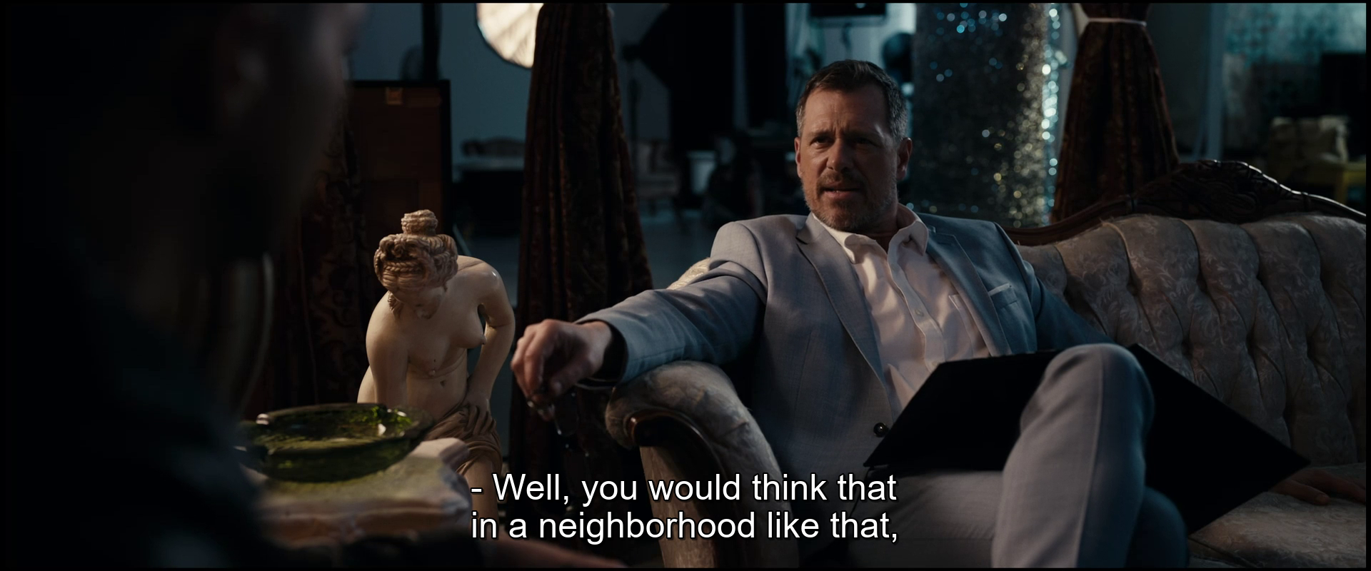 三分法则.Rule.of.Thirds.2024.1080p.WEB-DL.DDP5.1.H264-AOC 4.00GB-6.png