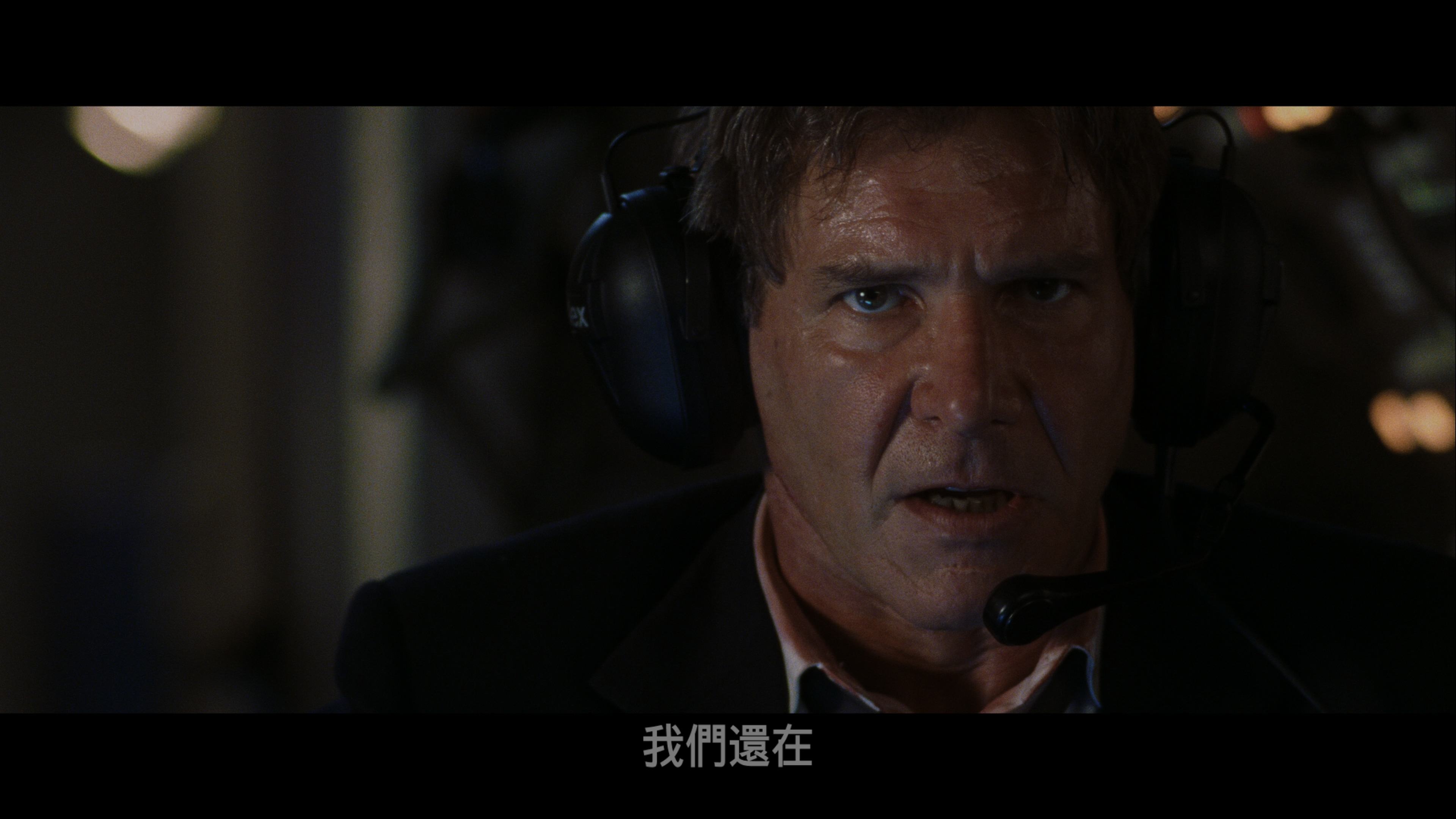 空军一号 [4K UHD美版原盘DIY简繁英字幕].Air.Force.One.1997.USA.UHD.Bluray.2160p.HEVC.Atoms.TrueHD.7.1-TAG 82.76GB-9.jpg