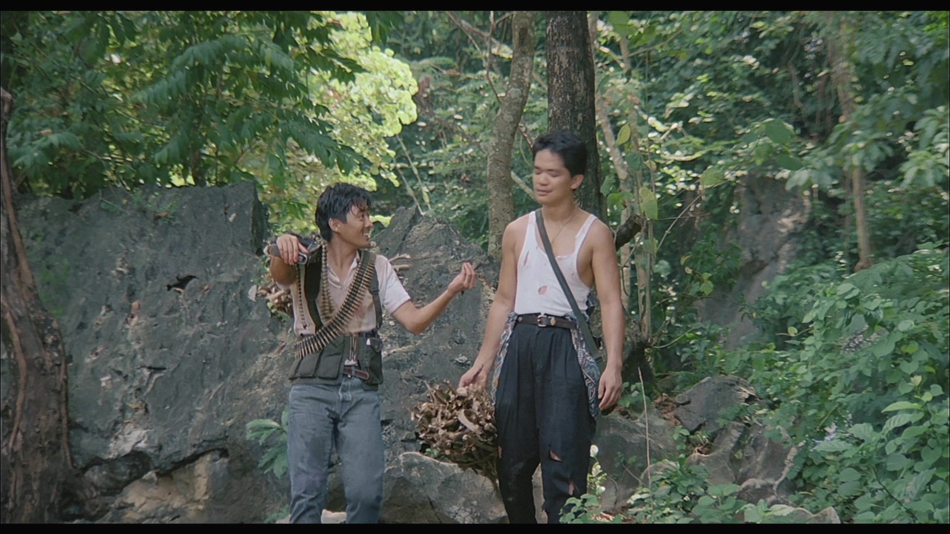 安乐战场 [港版原盘国粤双语+简繁中字].Fatal.Vacation.1990.BluRay.1080p.Blu-ray.AVC.LPCM.2.0-TAG 21.55GB-6.jpg