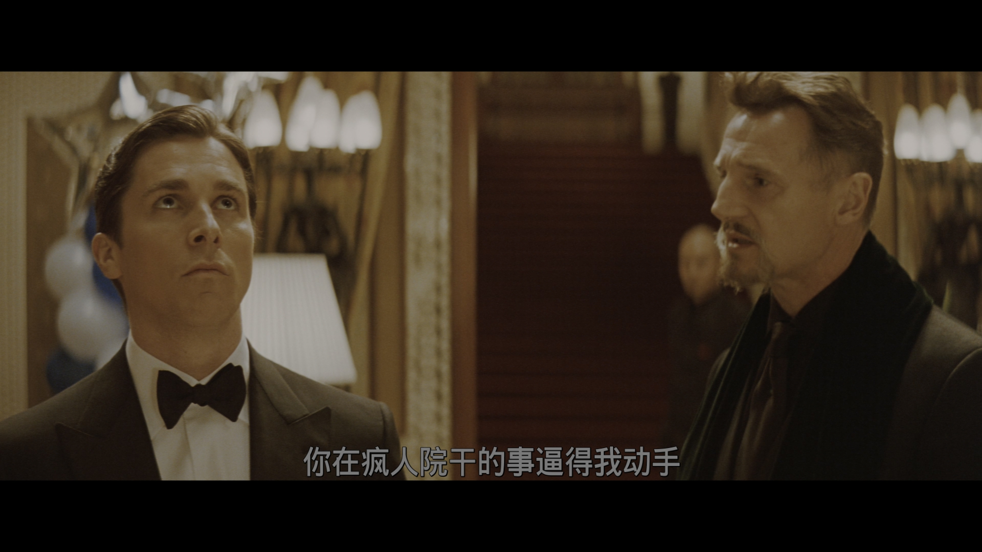 蝙蝠侠：侠影之谜/蝙蝠侠前传1：侠影之谜/蝙蝠侠：开战时刻(台)/蝙蝠侠-侠影之谜(港) [4k UHD原盘国语中字 DIY国配+简繁+双语字幕].Batman.Begins.2005.2160p.UHD.Blu-ray.HDR10.HEVC.DTS-HD.MA.5.1-TAG 77.64GB-3.jpg