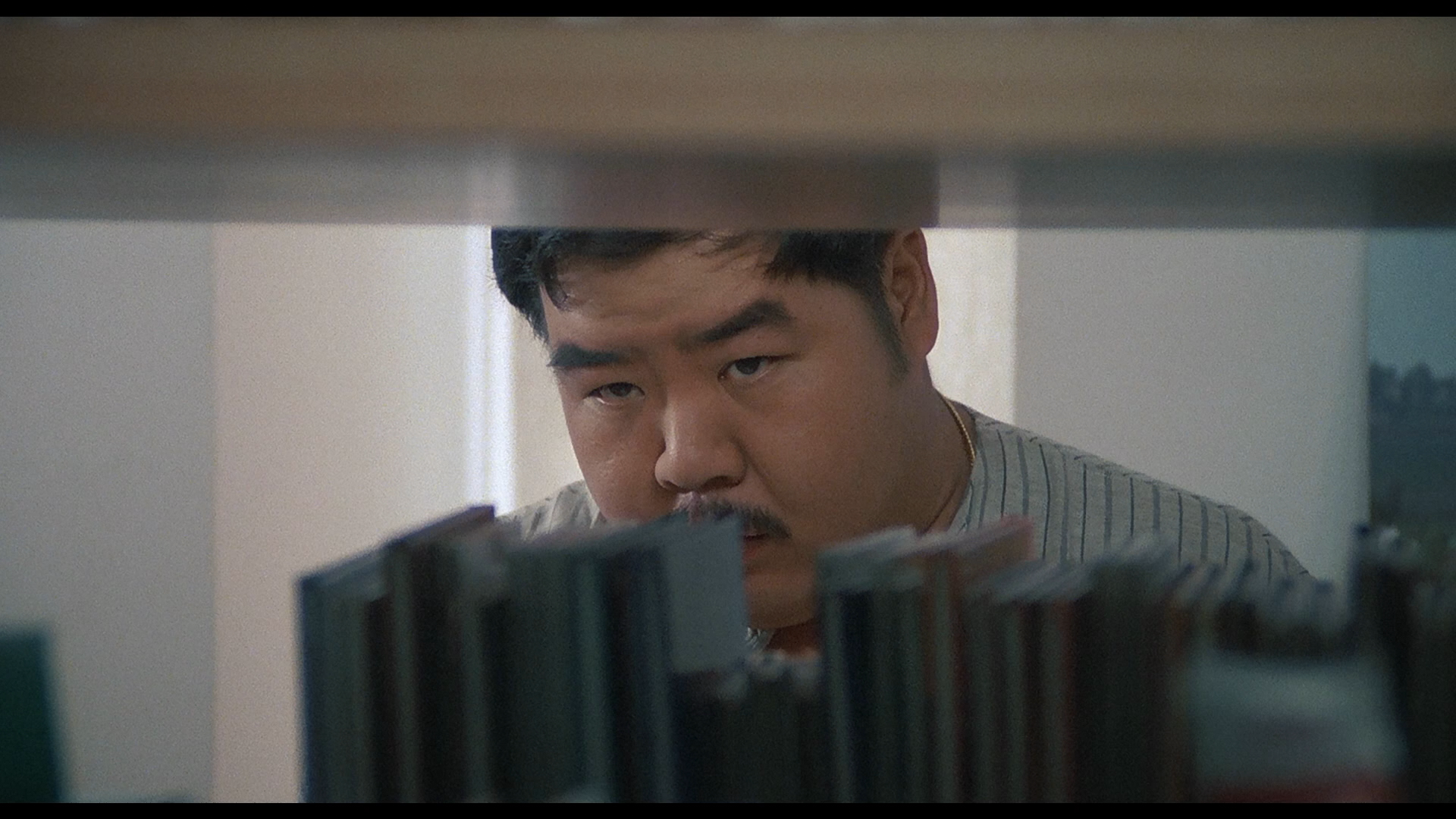 凌晨晚餐 [国粤双语 中英文字幕].Vampire's.Breakfast.1987.Blu-ray.1080p AVC.LPCM.2.0-TAG 22.51GB-2.png