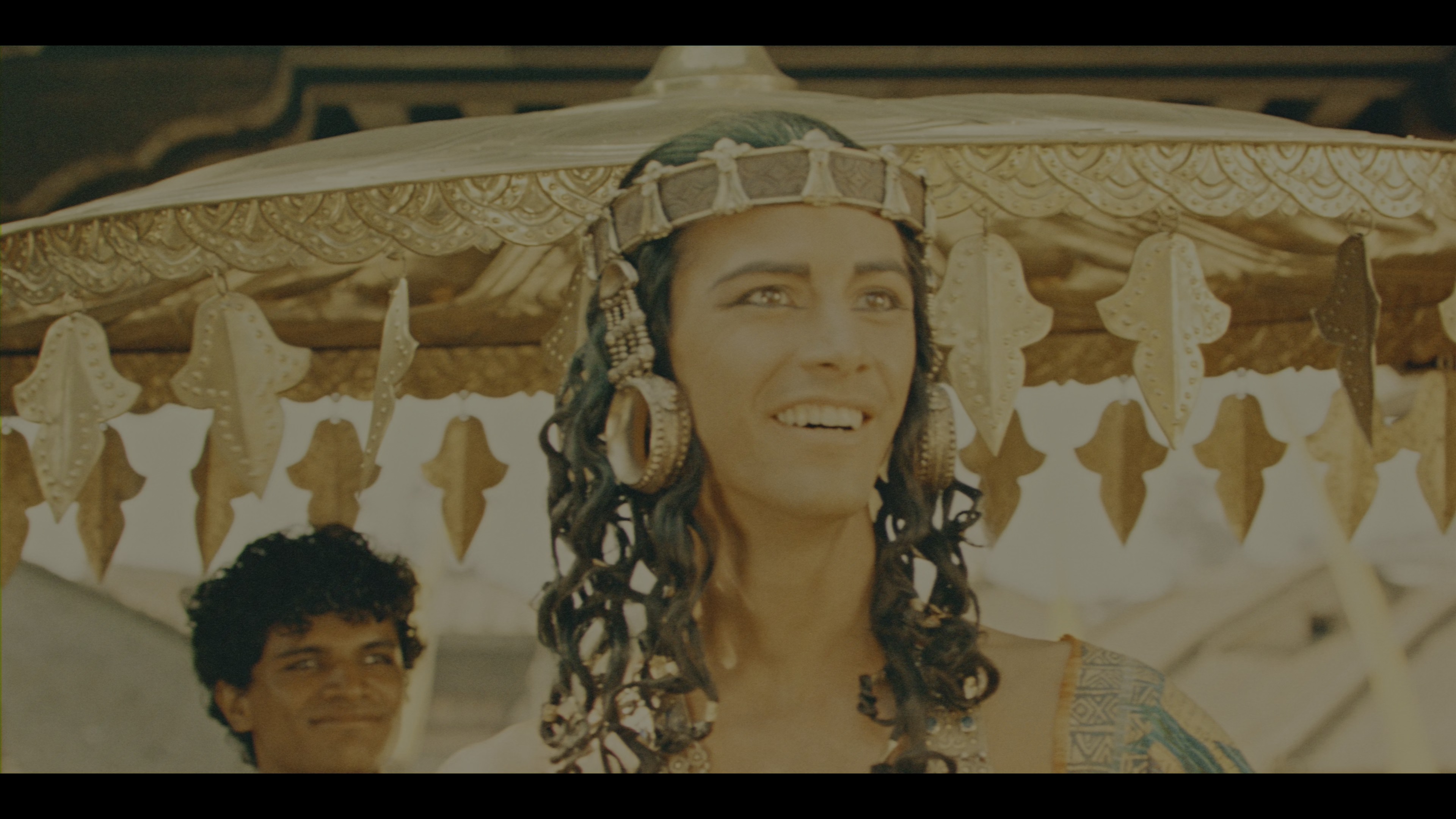 小活佛.Little.Buddha.1993.4K.HDR.DV.2160p.BDRemux Ita Eng Fre x265-NAHOM 53.77GB-4.jpg
