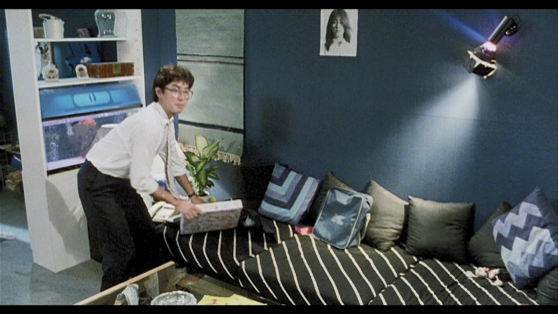 阴阳错  [国粤双语 中英文字幕].Esprit.d'amour.1983.Blu-ray.1080p.AVC.TrueHD.5.1-TAG 21.90GB-3.jpg