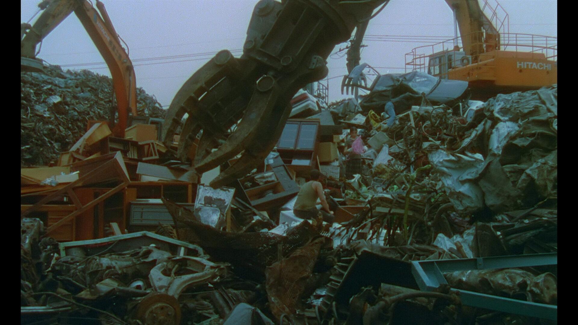 燕尾蝶 [日版原盘 DIY官译简繁字幕].Swallowtail.Butterfly.1996.1080p.JPN.Blu-ray.AVC.LPCM.5.1-TAG 44.43GB-5.jpg