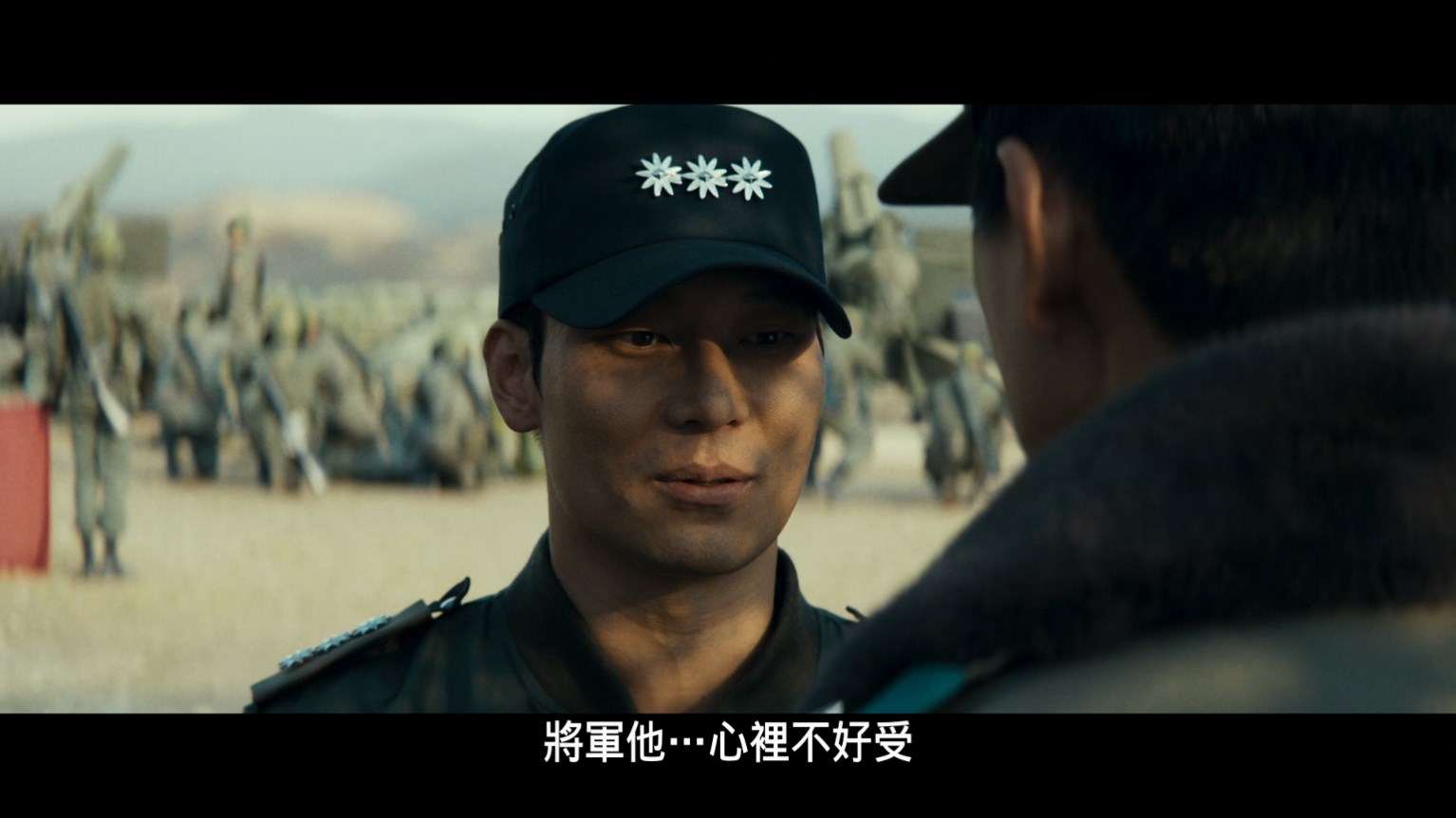 首尔之春 [港版原盘中字 DIY官译简繁粤/双语字幕].12.12.The.Day.2023.1080p.HK.Blu-ray.AVC.TrueHD.5.1-TAG 40.77GB-4.jpg