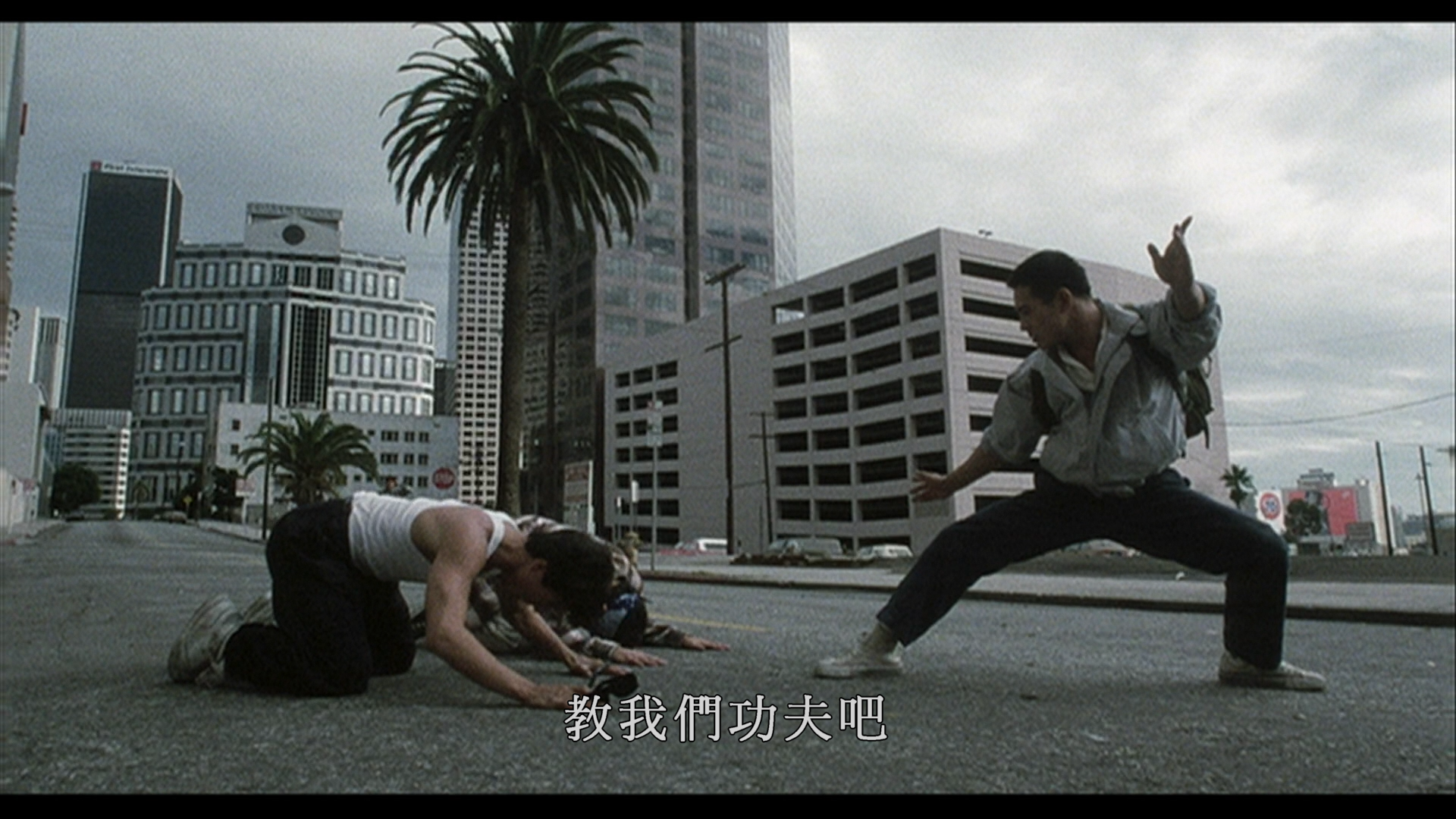 黄飞鸿'92之龙行天下 [港版原盘国粤双语+繁中].The.Master.1992.HKG.1080p.Blu-ray.AVC.TureHD.7.1-TAG 21.65GB-3.png