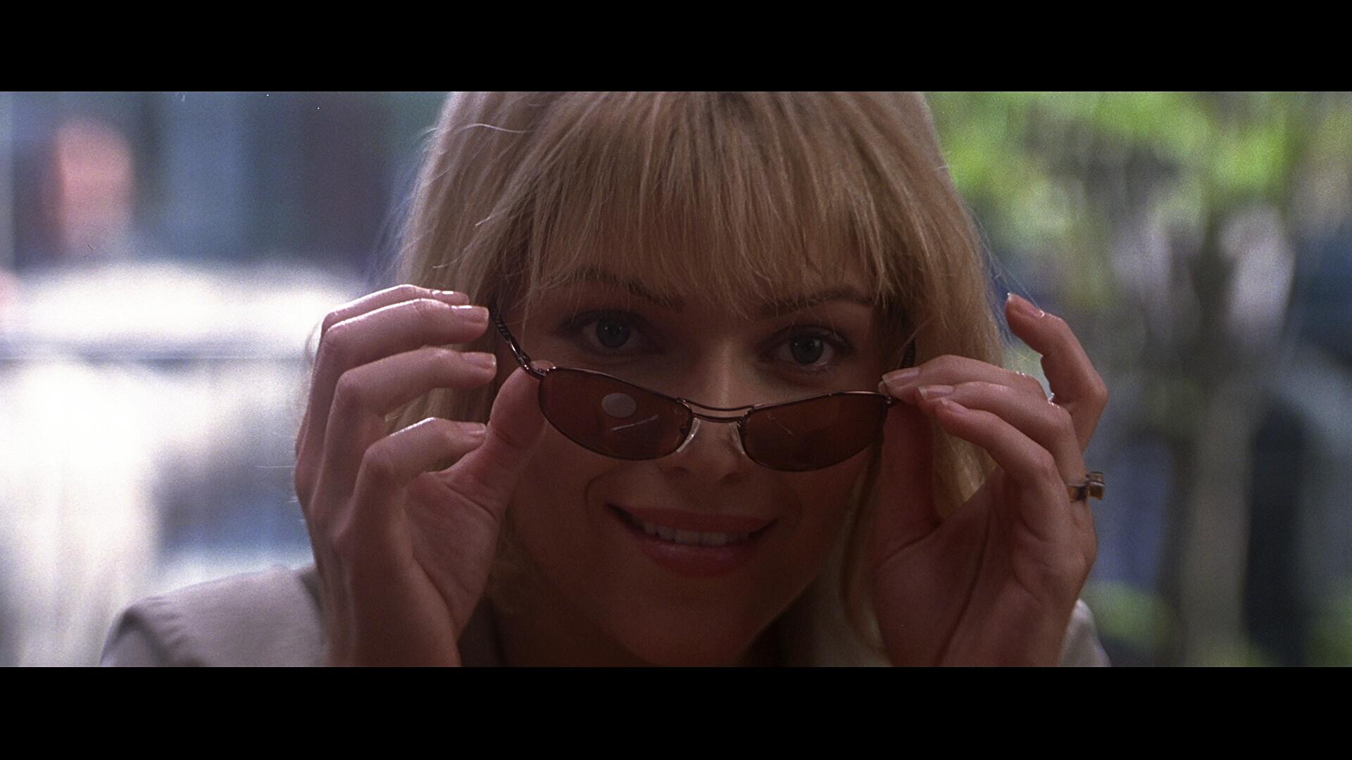 记忆裂痕 / 致命报酬(港) / 记忆裂痕(台) [DIY简繁/双语字幕 上译国配].Paycheck.2003.1080p.Blu-ray.AVC.TrueHD.5.1-TAG 40.48GB-7.jpg