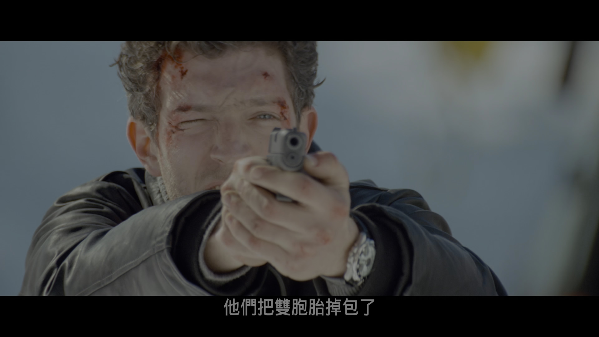 暗流/血腥红流/赤色追击令 [DIY 上译/六区双国配 公映国配简繁特效字幕 IG菜单已修改].The.Crimson.Rivers.2000.V2.UHD.Blu-ray.2160p.DoVi.HDR10.HEVC.DTS-HD.MA.5.1-TAG 58.62GB-15.jpg