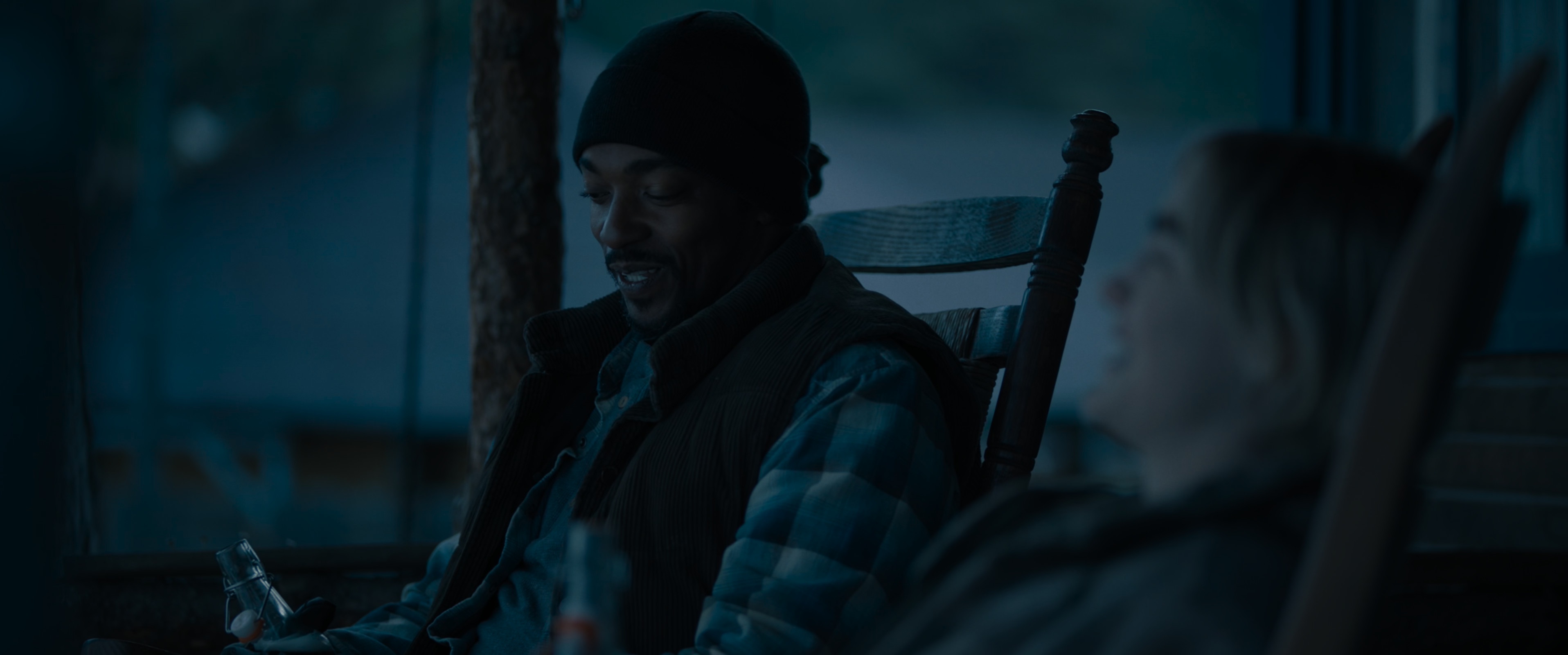 高处营救.Elevation.2024.Hybrid.2160p.WEB-DL.DV.HDR.DDP5.1.H265-AOC 16.05GB-2.jpeg