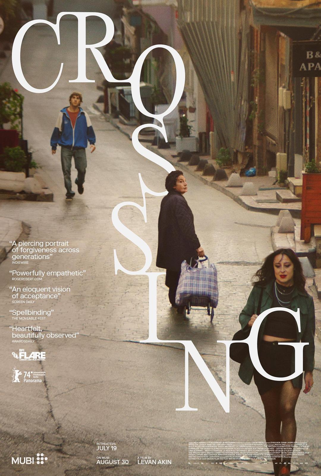 穿行 [英版原盘 DIY简繁中字].Crossing.2024.1080p.GBR.Blu-ray.AVC.DTS-HD.MA.5.1-TAG 34.55GB-1.jpg