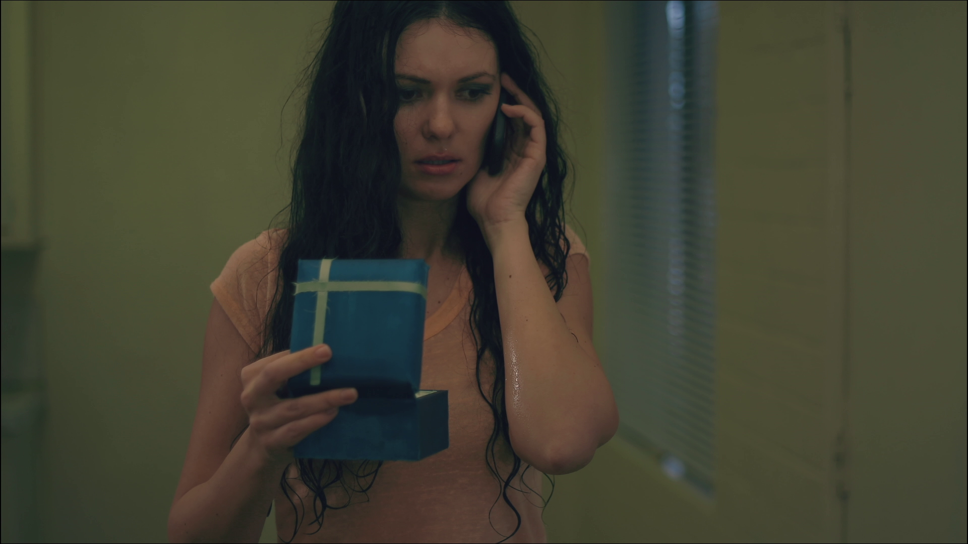 血腥杀戮.Playing.with.Dolls.2015.1080p.GER.Blu-ray.AVC.DTS-HD.MA.2.0-TAG 14.99GB-2.png