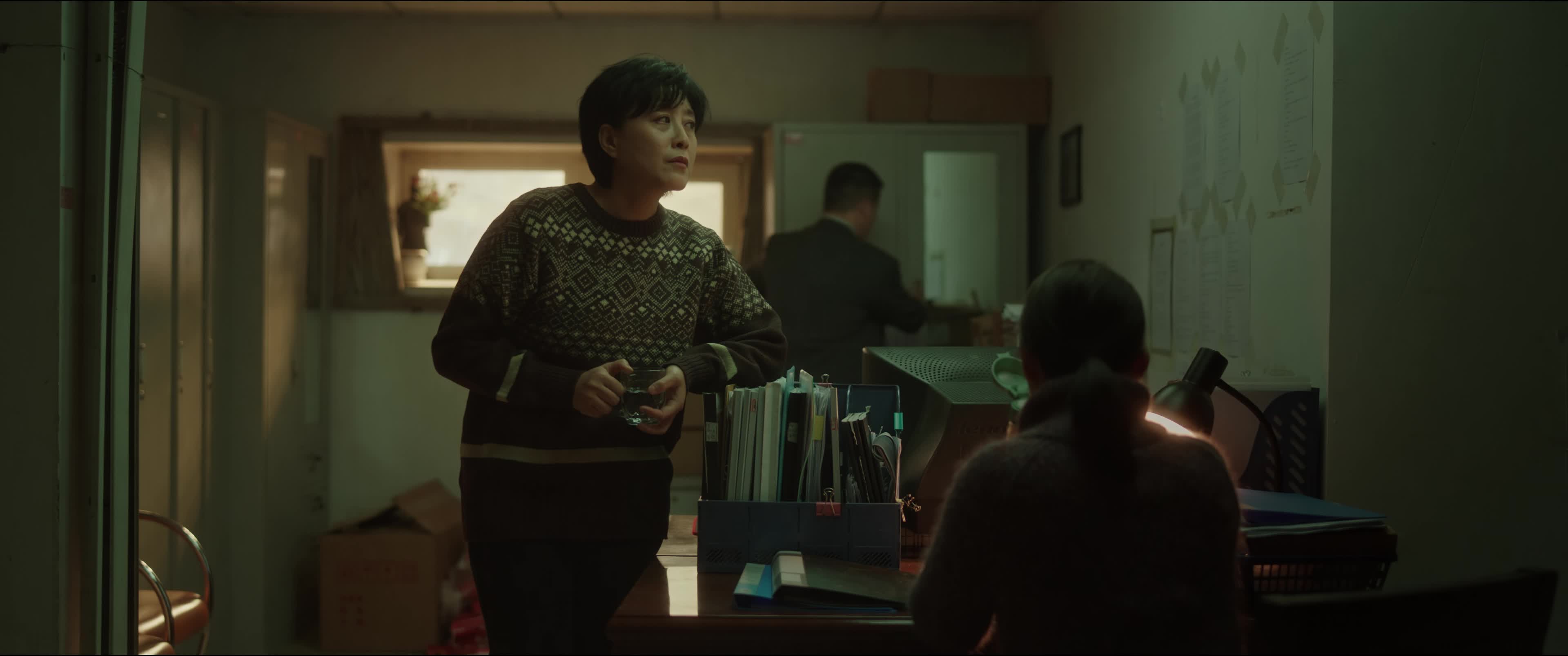 漂白 [全14集][内封简繁英多国软字幕].Drifting.Away.S01.2025.2160p.WEB-DL.DDP5.1.H265-TAG 13.31GB-5.jpg