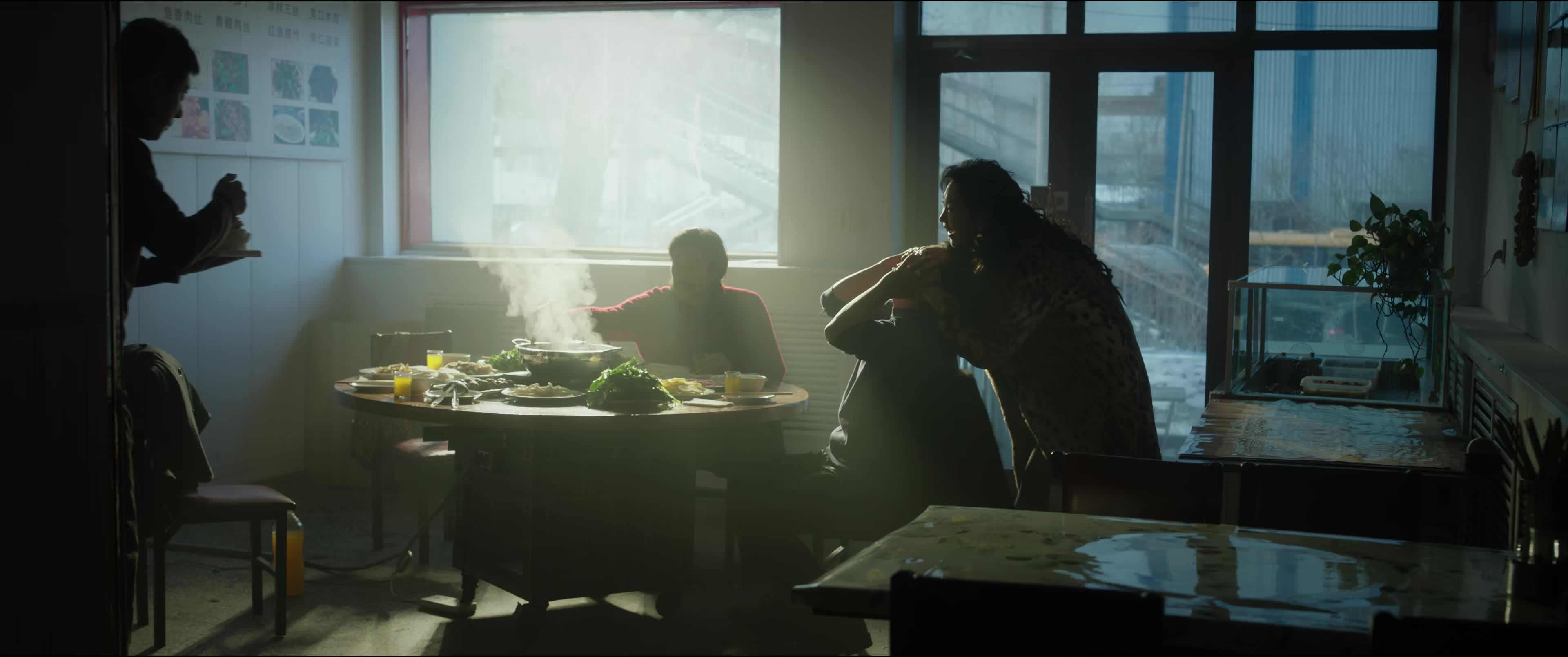 漂白 [全14集][内封简繁英多国软字幕].Drifting.Away.S01.2025.2160p.WEB-DL.DDP5.1.H265-TAG 13.31GB-4.jpg