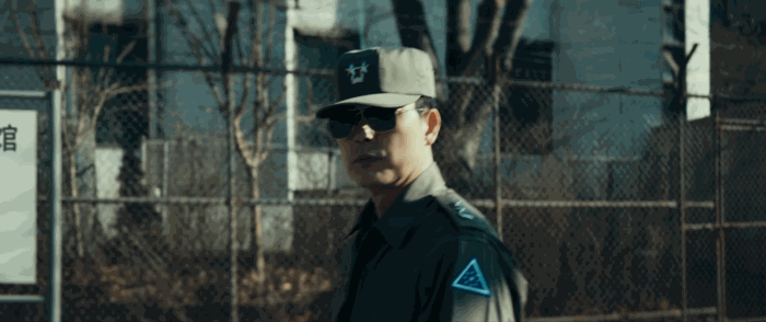 首尔之春/서울의 봄/12.12：首尔之春(台)/12.12: The Day [DIY 简繁特效 IG菜单修改].12.12.The.Day.2023.HK.BluRay.1080p.AVC.TrueHD5.1-TAG 40.41GB-5.gif