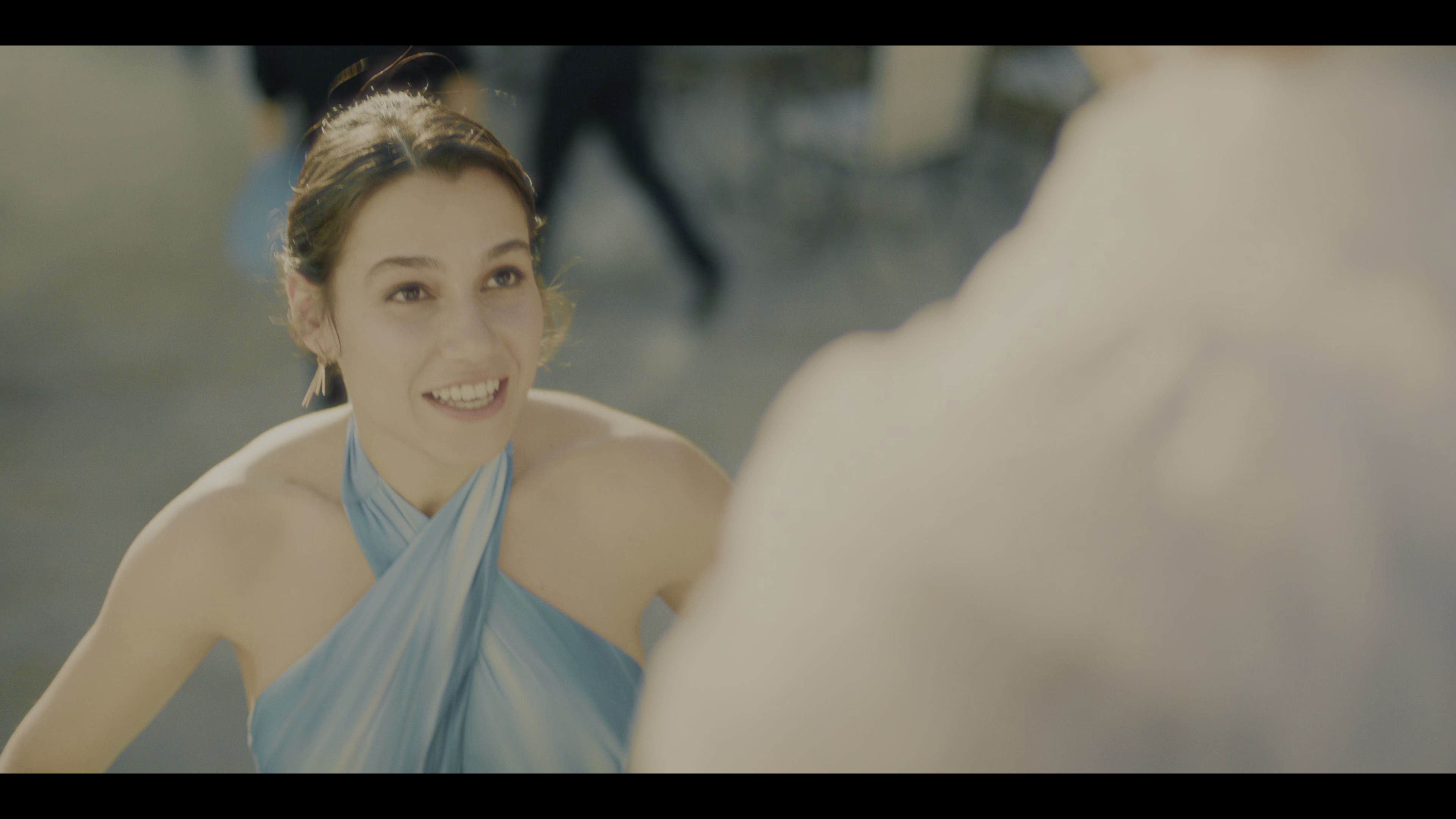 未定嫁期 [简繁英字幕].She.Said.Maybe.2025.2160p.NF.WEB-DL.HDR.H.265.DDP5.1.Atmos-QuickIO 14.18GB-6.png