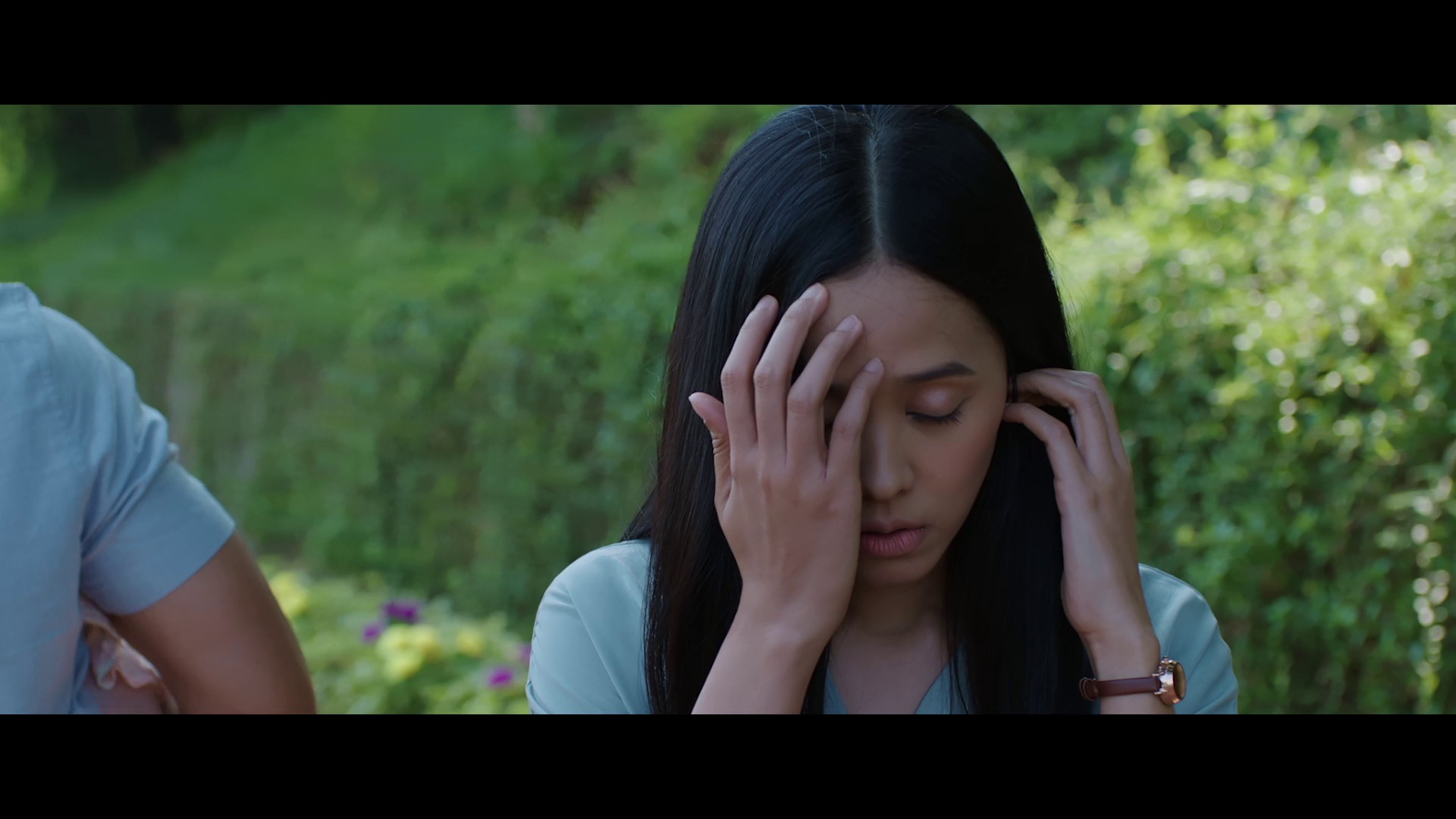折翼2：奥利维亚 [中文字幕].Sayap-Sayap.Patah.2.Olivia.2025.1080p.NF.WEB-DL.DDP.5.1.H.264-DreamHD 4.48GB-2.png