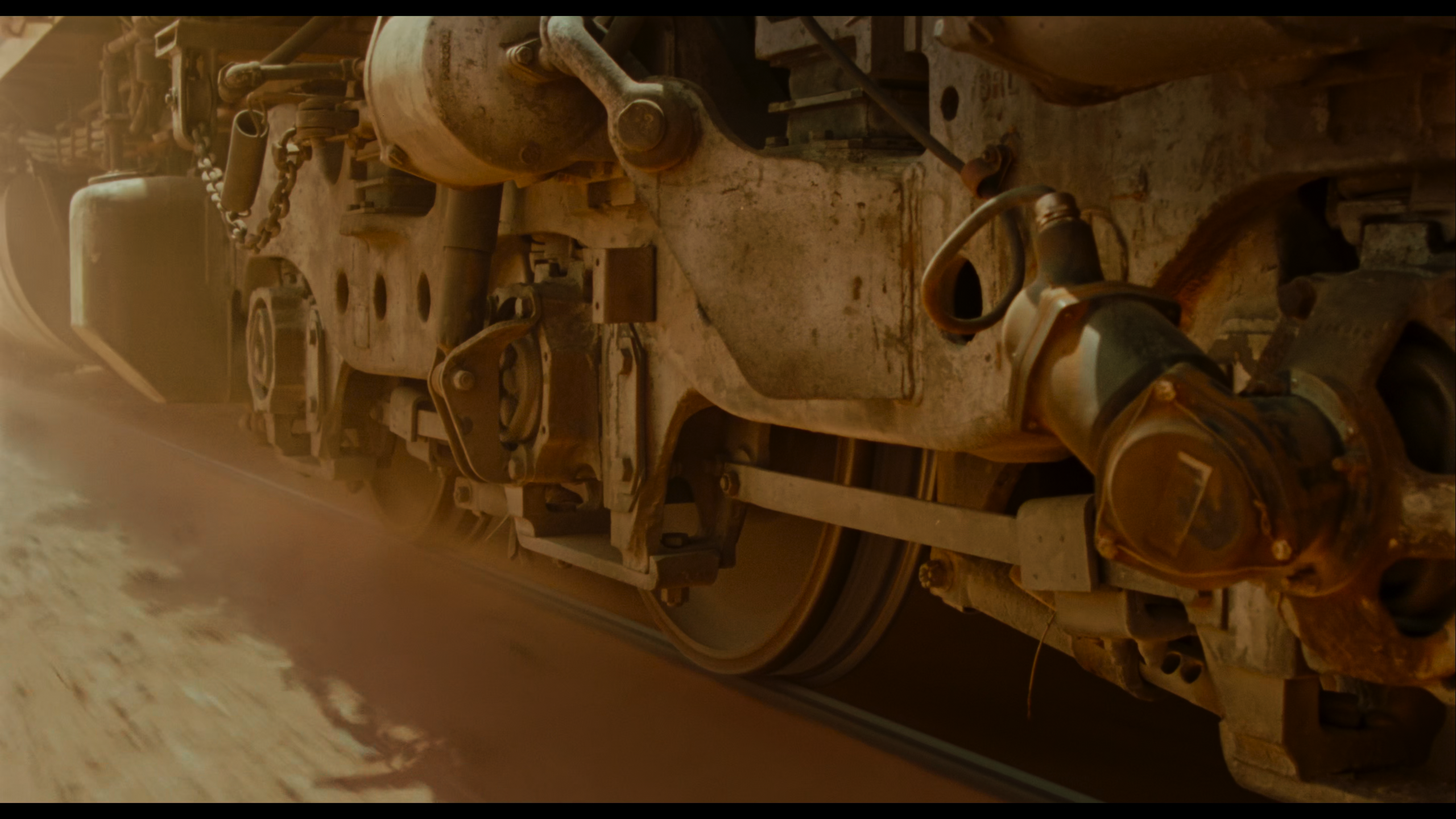 接近终点 [西语字幕].Sirat.2025.2160p.MVSTP.WEB-DL.DDP5.1.HDR.H.265-HDZ 13.61GB-6.png