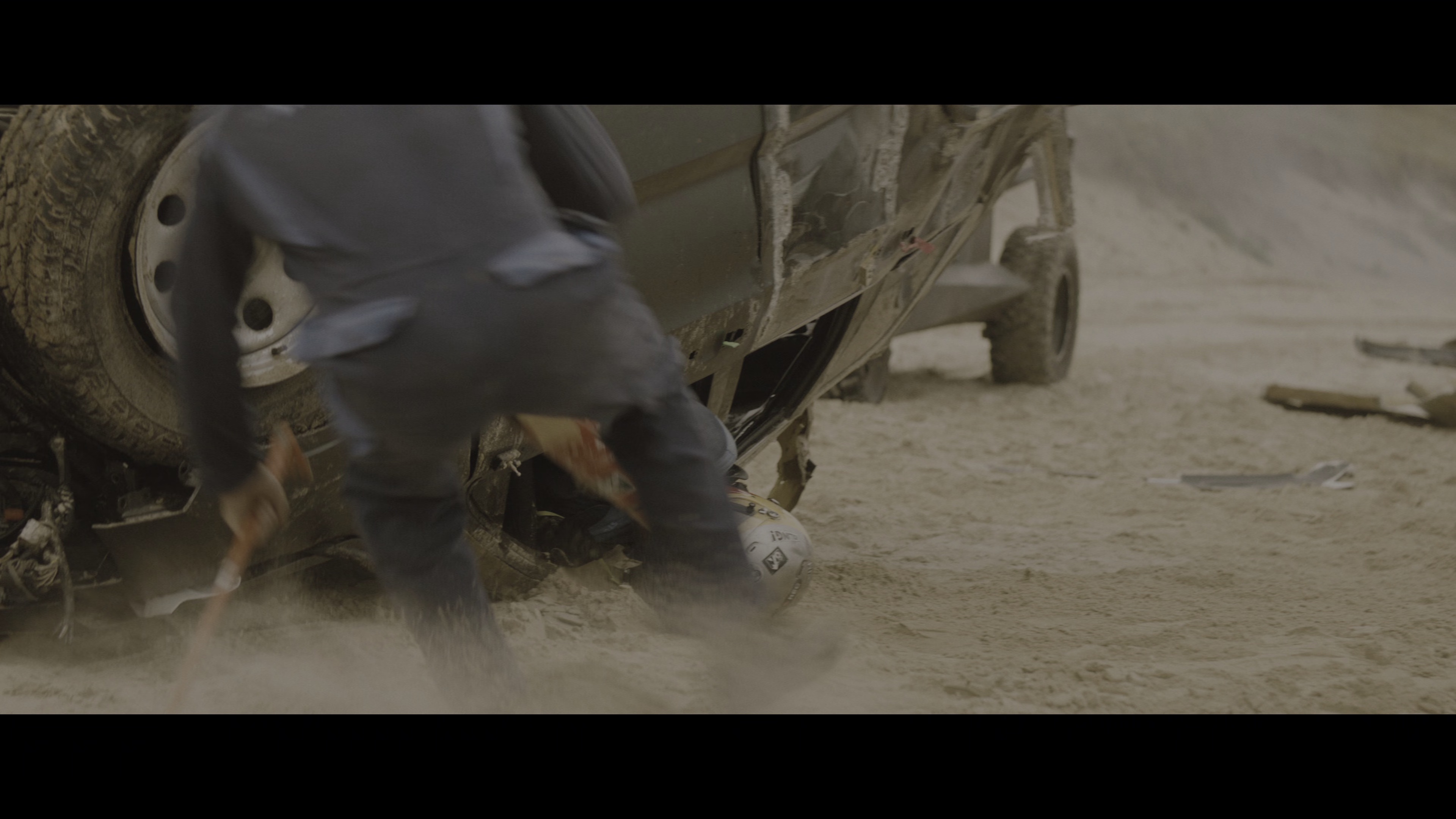 特技狂人 [无字片源].The.Fall.Guy.2024.2160p.NF.WEB-DL.DDP.5.1.Atmos.HDR10.H.265-DreamHD 9.06GB-2.png