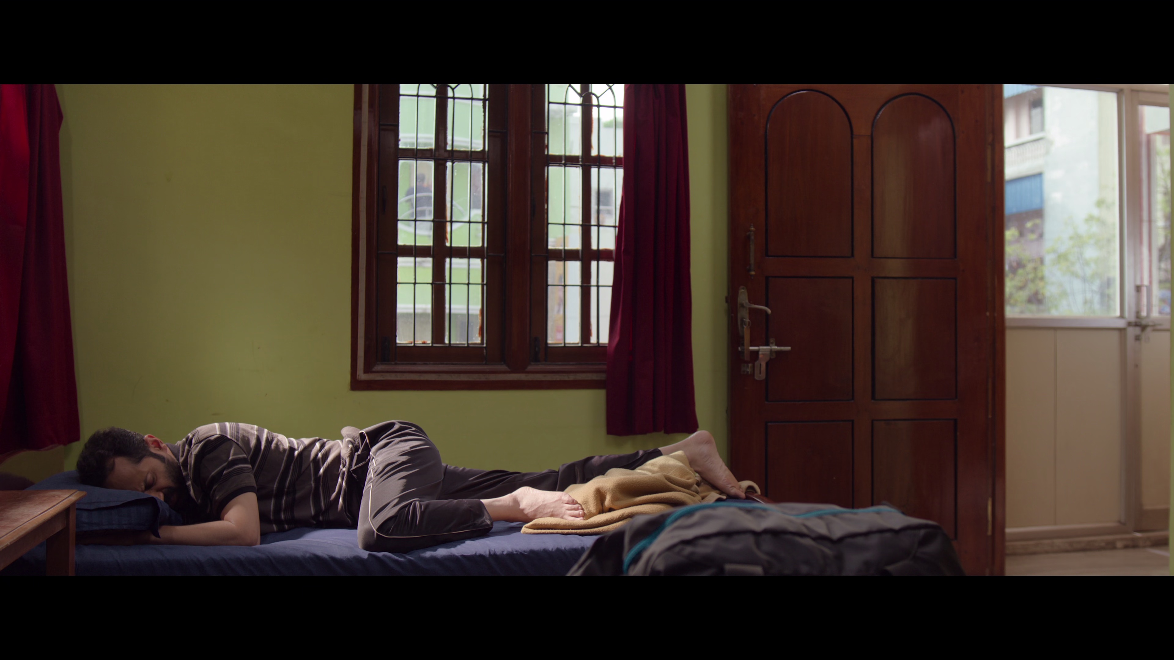 妄人妄途 [简繁英字幕].Maareesan.2025.2160p.NF.WEB-DL.DDP.5.1.Atmos.H.265-DreamHD 13.28GB-3.png