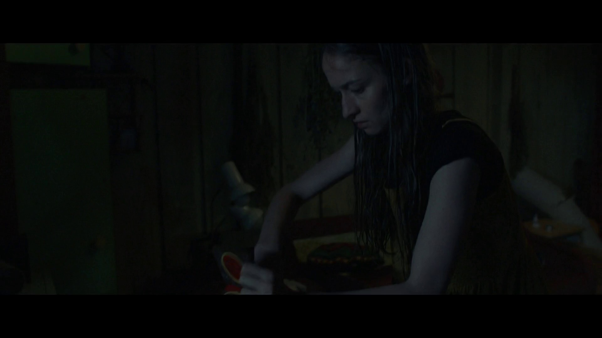 夜间女妖 [中文字幕].Nightsiren.2022.1080p.HamiVideo.WEB-DL.DD5.1.H.264-DreamHD 6.20GB-6.png