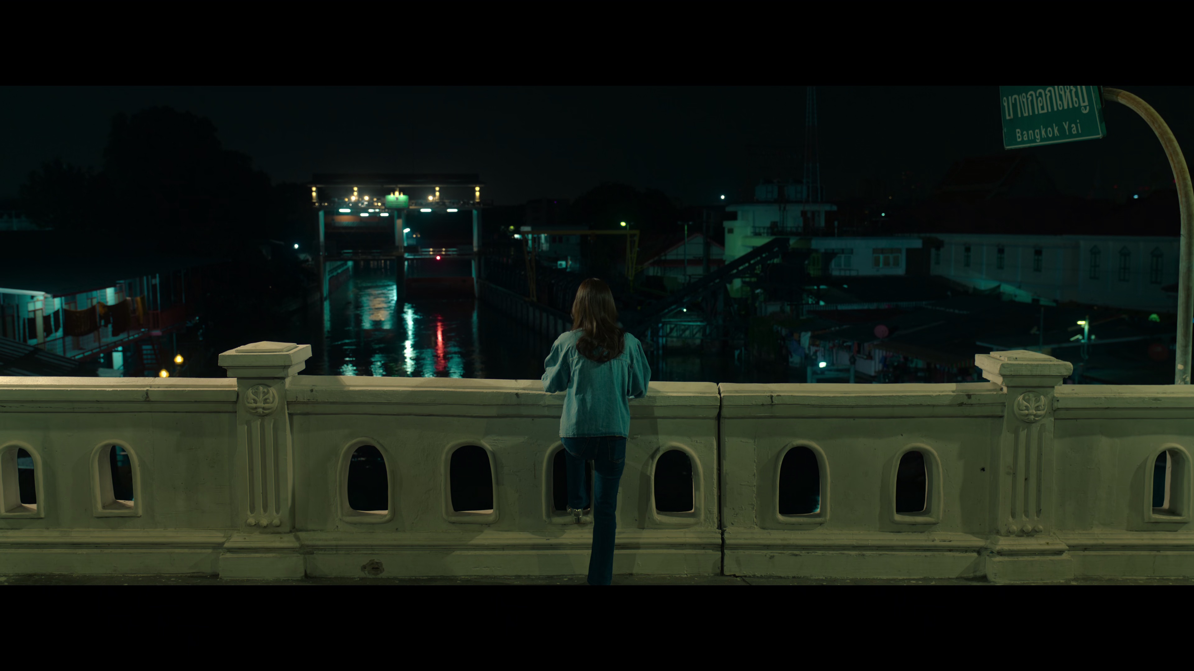 同日再爱你 [简繁英字幕].Same.Day.with.Someone.2025.2160p.NF.WEB-DL.H.265.DDP5.1.Atmos-QuickIO 15.45GB-6.png