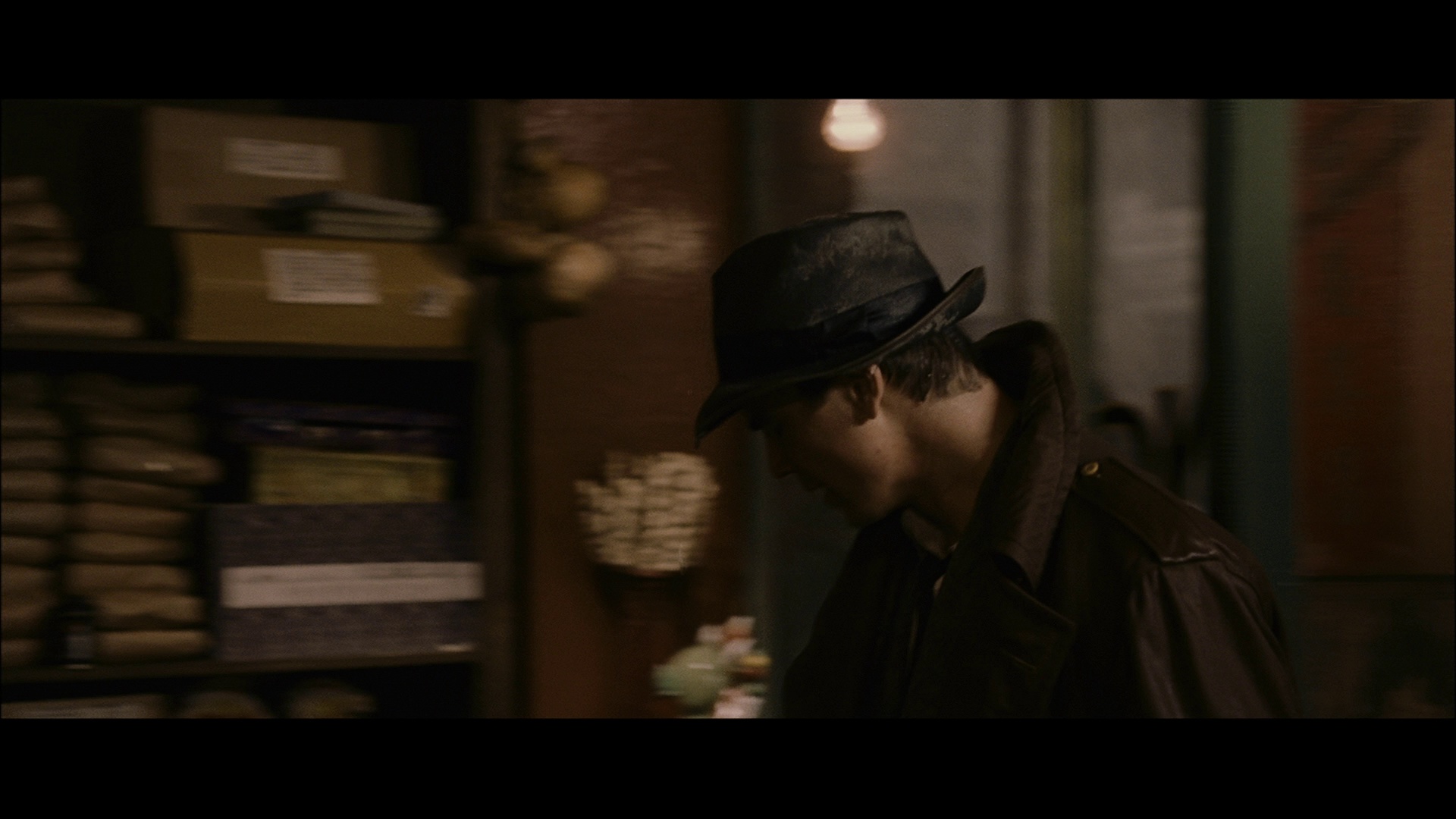 黑色大丽花 [简繁英字幕].The.Black.Dahlia.2006.BluRay.1080p.REMUX.AVC.DTS-HDMA5.1-DreamHD 24.51GB-5.png