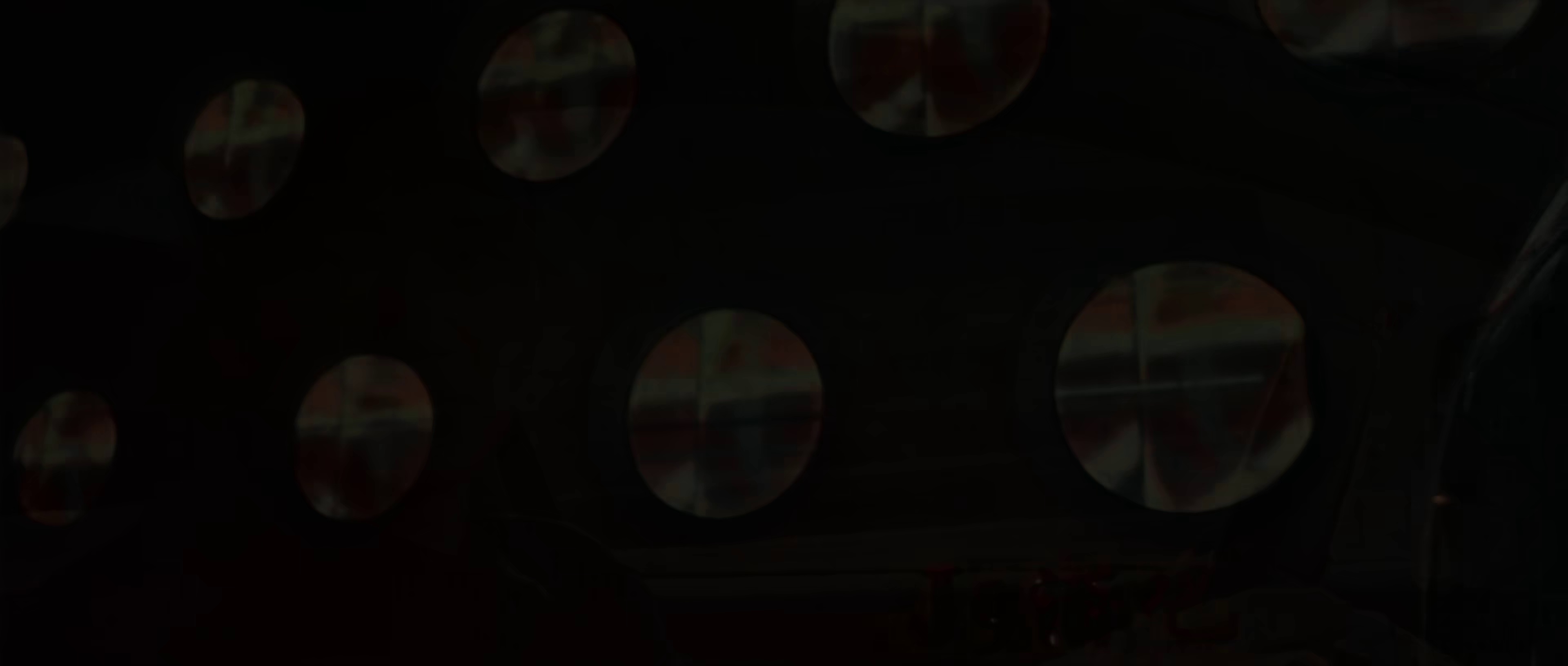 特殊安保 [国语配音/中文字幕].Special.Security.2025.2160p.WEB-DL.H265.DDP2.0-QuickIO 1.56GB-4.png