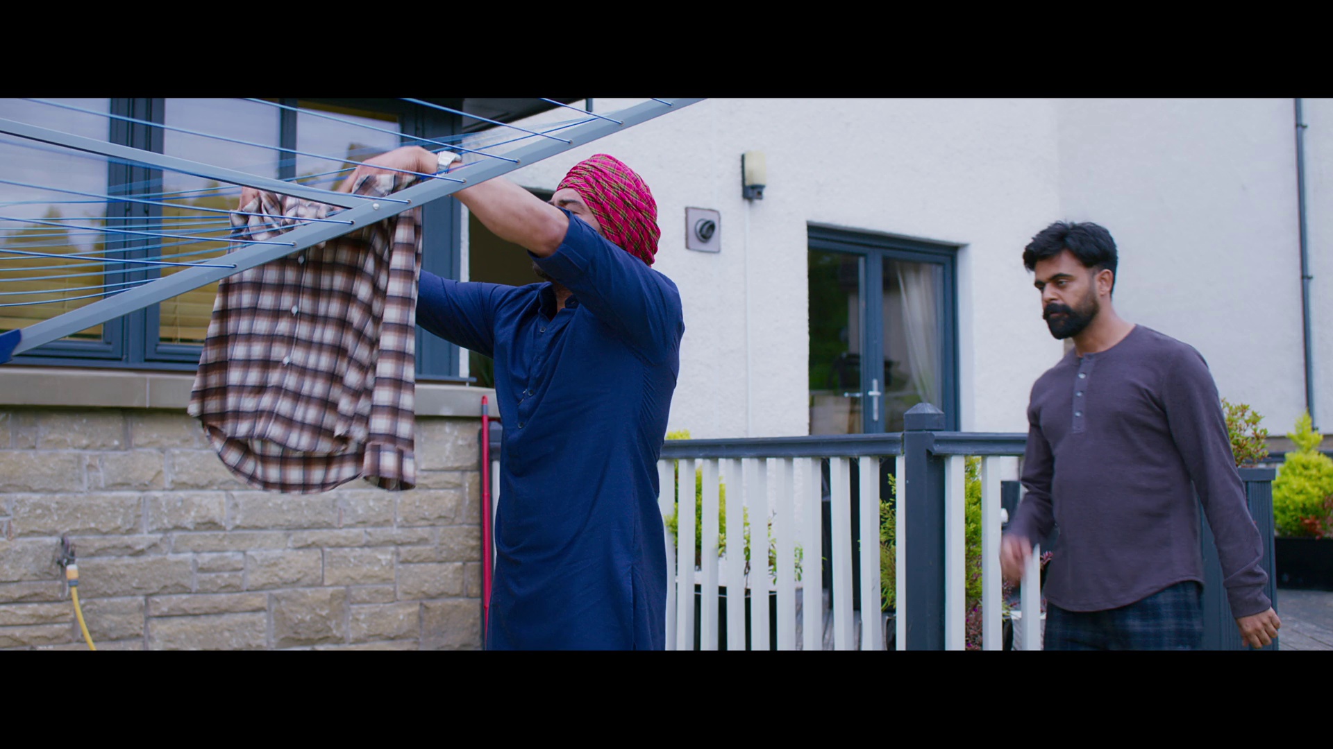 将领之子2 [无字片源].Son.of.Sardaar.2.2025.1080p.NF.WEB-DL.DDP5.1.H264-PandaQT 5.68GB-2.png