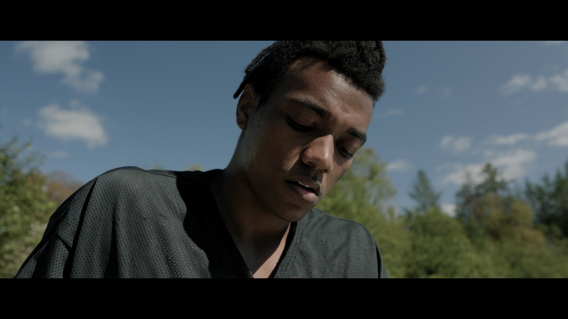 40英亩 [简繁英字幕].40.Acres.2024.REMUX.Bluray.1080p.AVC.DTS-HDMA5.1-DreamHD 20.66GB-3.png