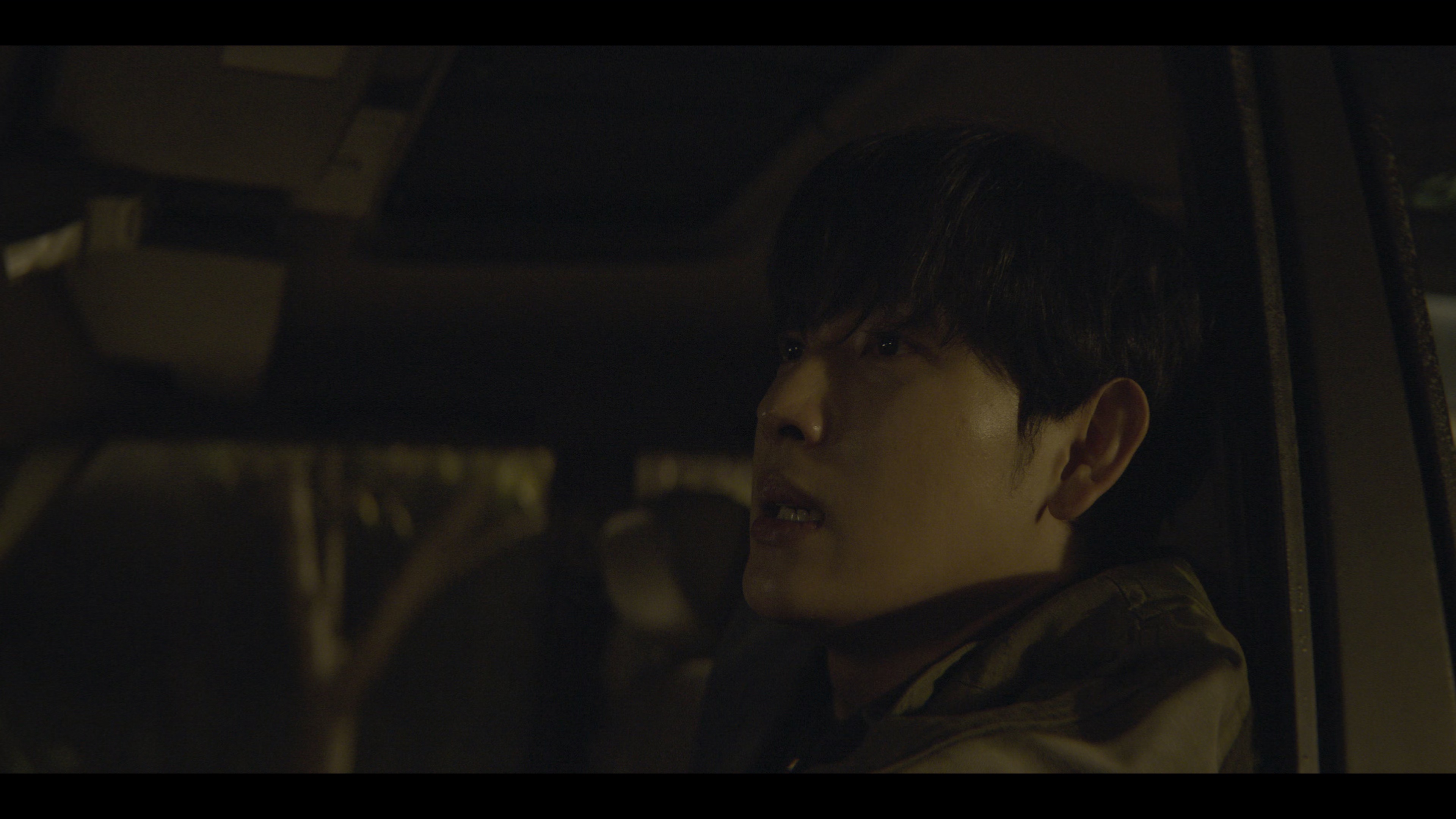 杀手螳螂 [简繁英字幕].Mantis.2025.2160p.NF.WEB-DL.DDP5.1.Atmos.HDR.H.265-PandaQT 15.94GB-5.png
