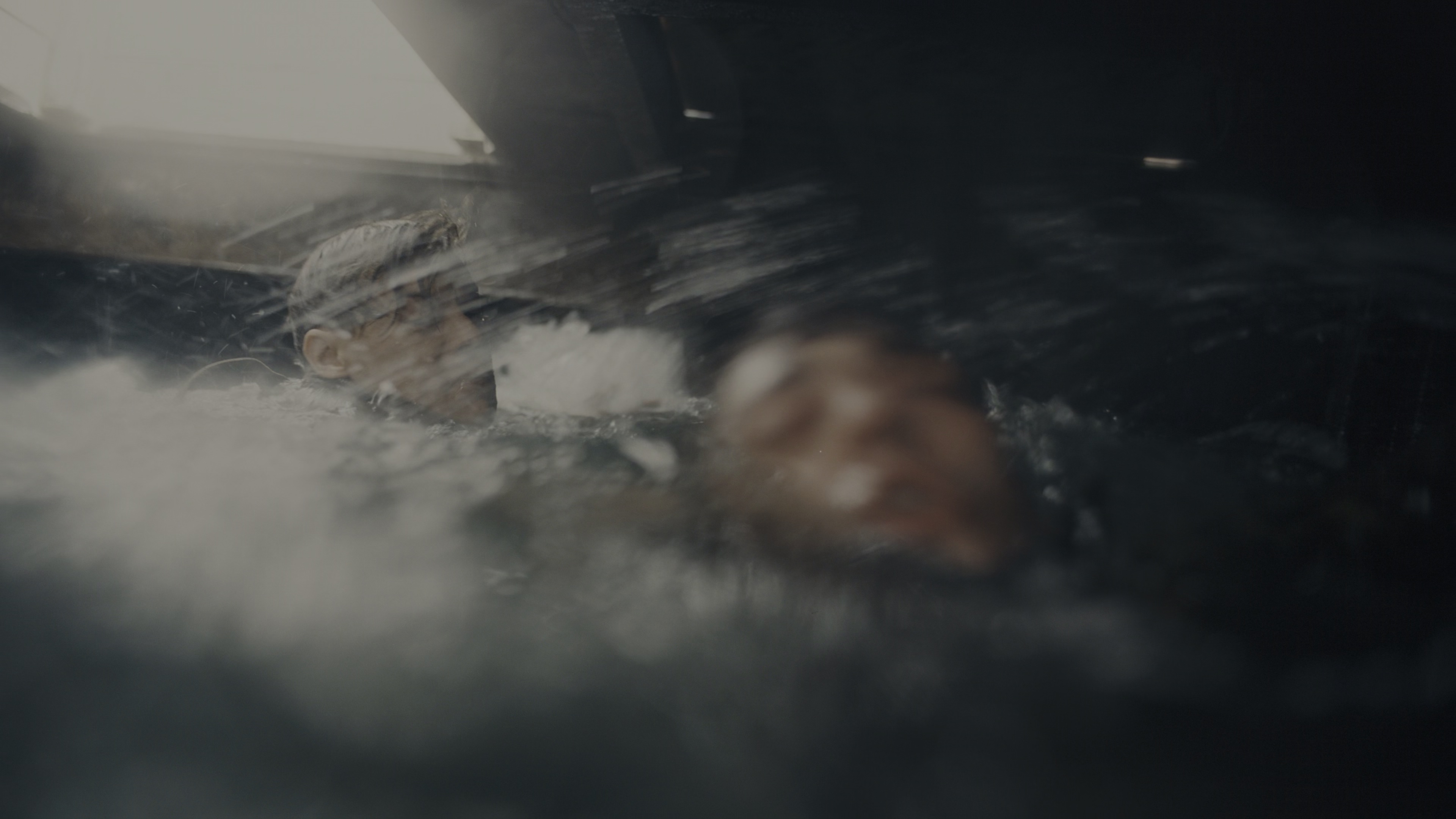 敦刻尔克 [IMAX满屏版][国英多音轨/简繁英字幕].Dunkirk.2017.IMAX.2160p.BluRay.x265.10bit.DTS-CTRLHD 26.70GB-6.png