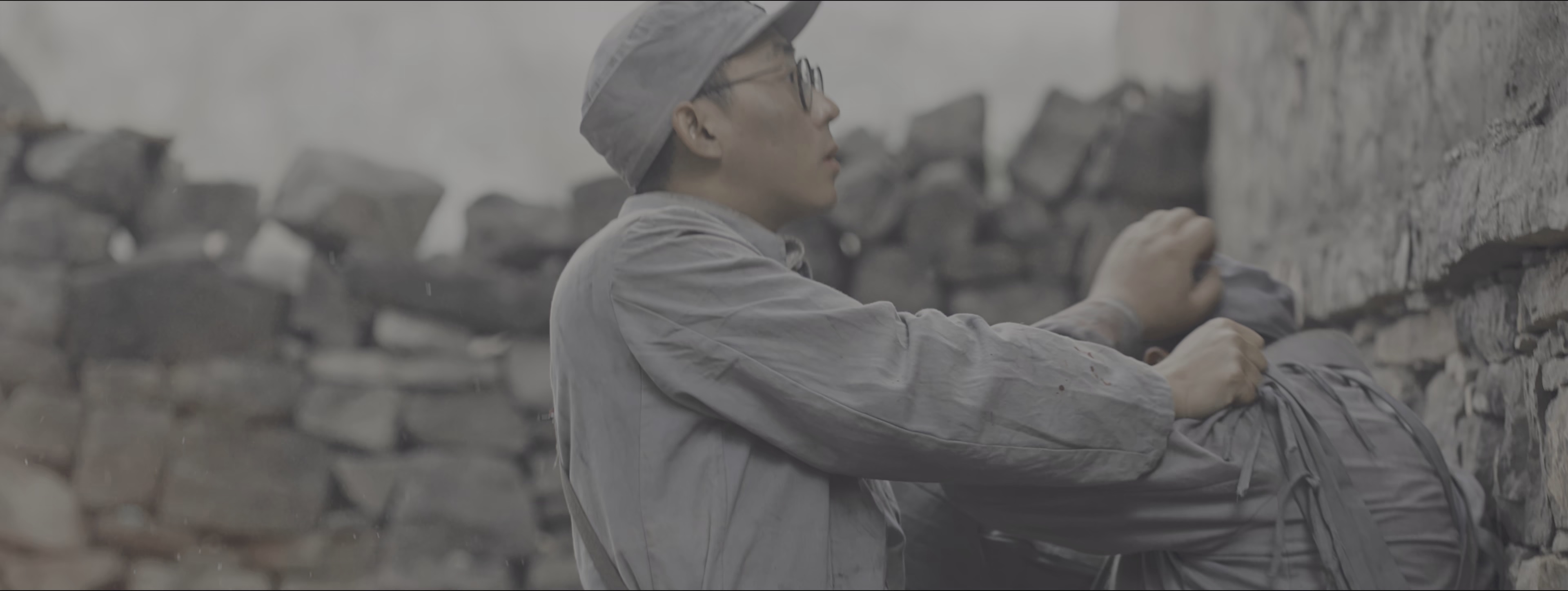 战火狙杀 [国语配音/中文字幕].Zhan.Huo.Ju.Sha.2025.2160p.WEB-DL.H265.HDR.DDP2.0-PandaQT 7.27GB-7.png