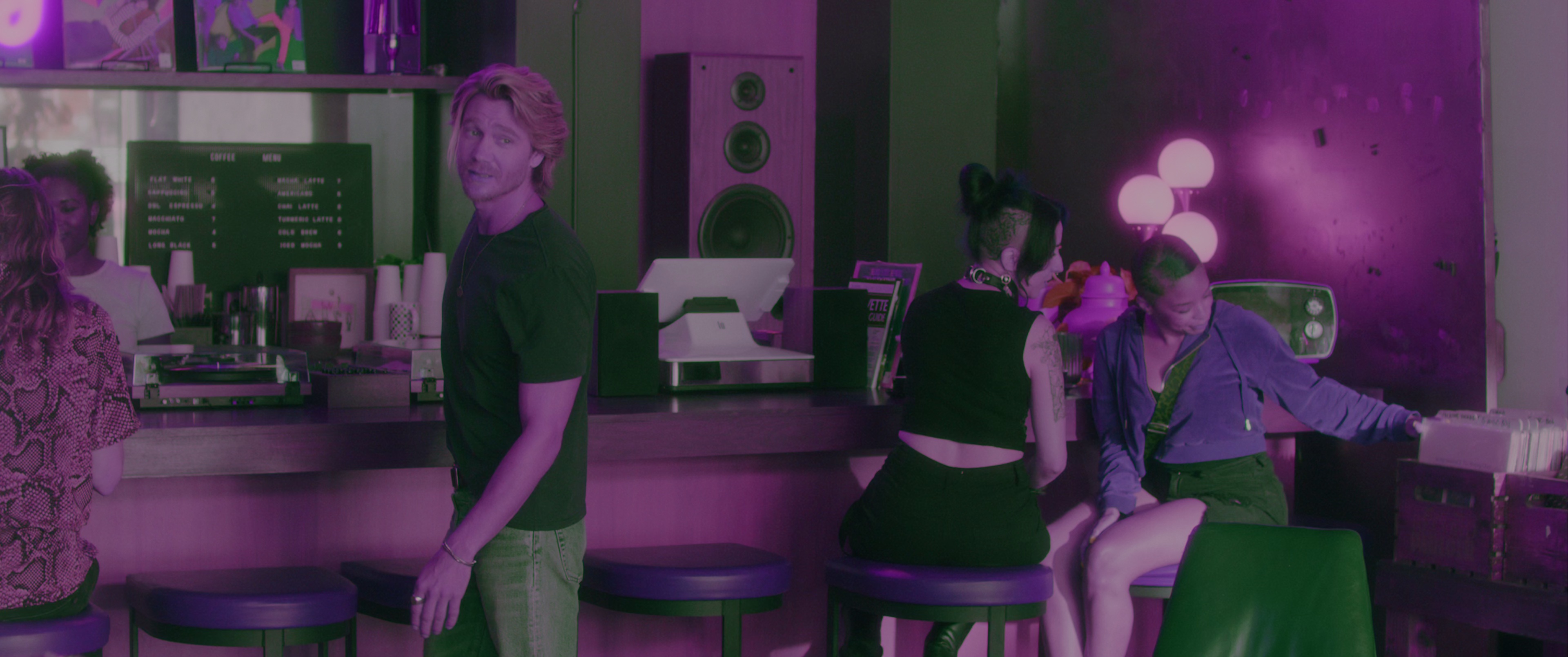 辣妈辣妹2 [无字片源].Freakier.2025.2160p.iTunes.WEB-DL.DDP.7.1.Atmos.H.265-DreamHD 17.00GB-5.png